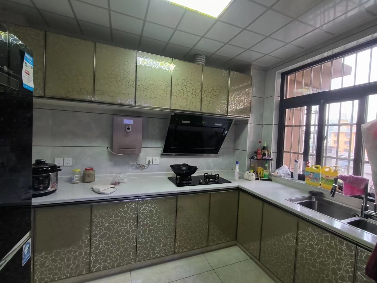 金路小区(杨柳村罗家冲) 3室2厅2卫 100.00万 金路小区(杨柳村罗家冲) 3室2厅2卫 100.00万室内图