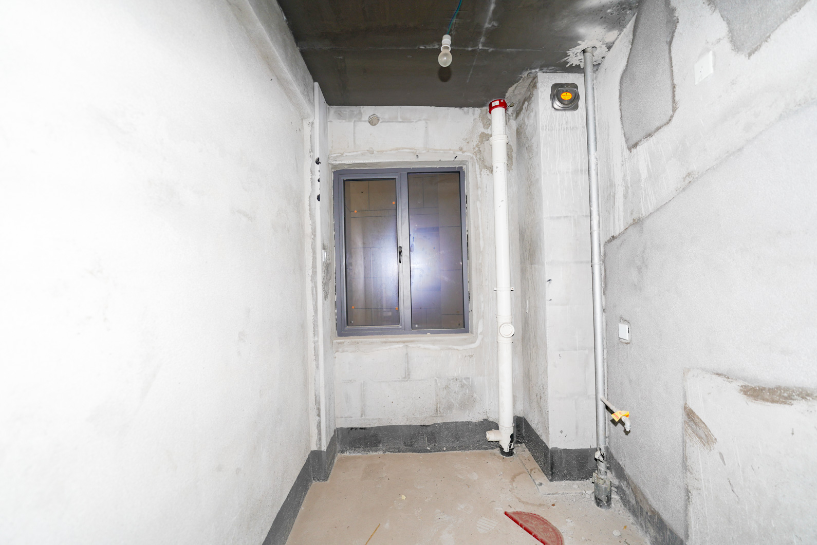 五江书香苑  3室2厅2卫    190.0万厨房