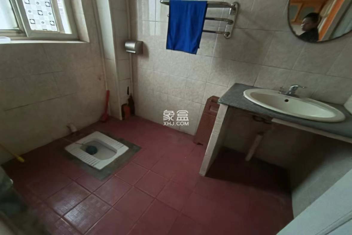 响石花园 2室2厅1卫 29.00万 响石花园 2室2厅1卫 29.00万室内图