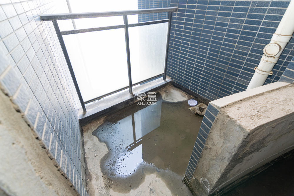 雙盈臥龍灣  4室2廳2衛(wèi)   87.80萬(wàn)