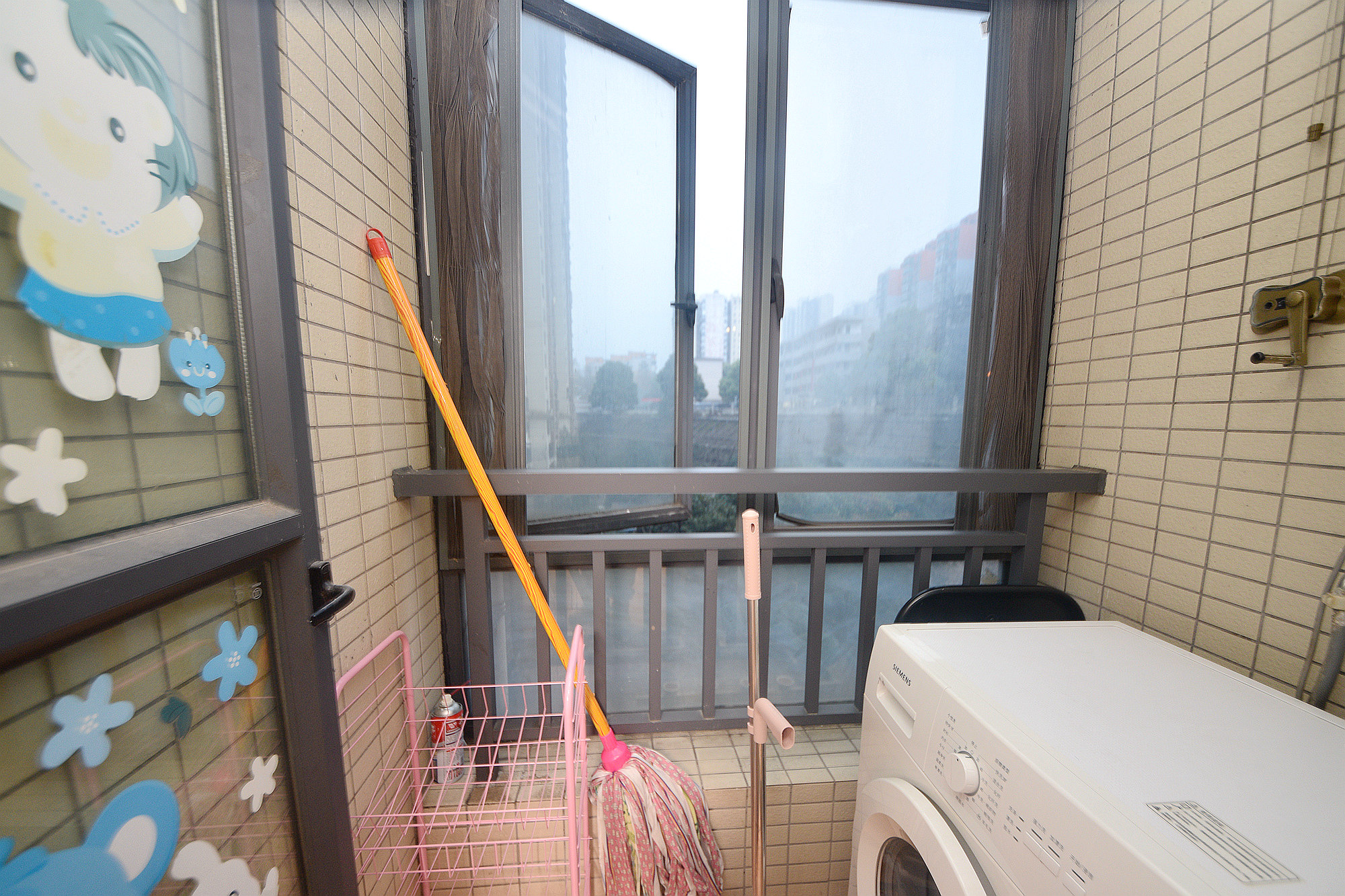 兰亭优壳（隽峰苑）  1室1厅1卫    35.79万阳台