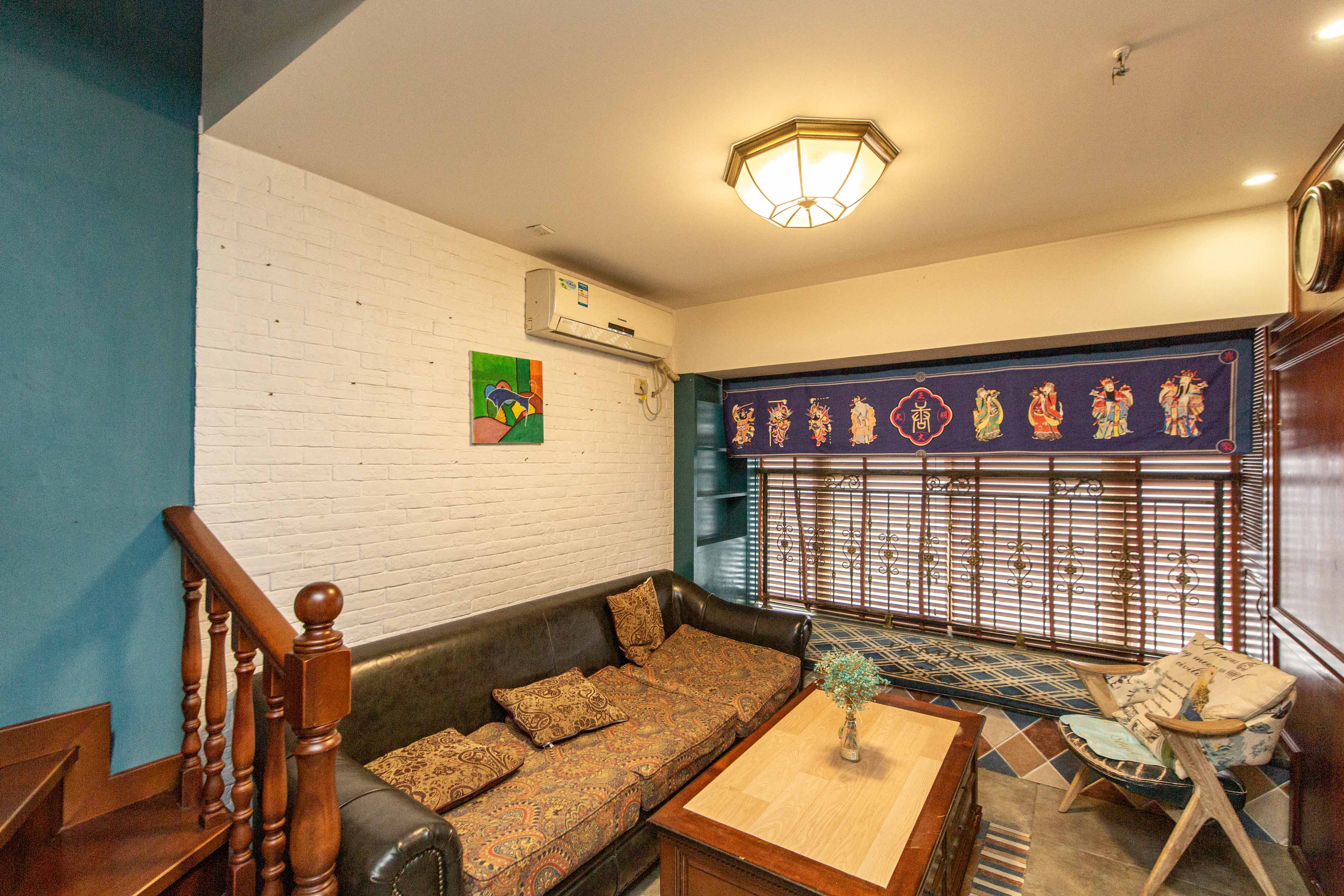 金色loft（鑫秋大厦）  2室2厅1卫   59.90万客厅