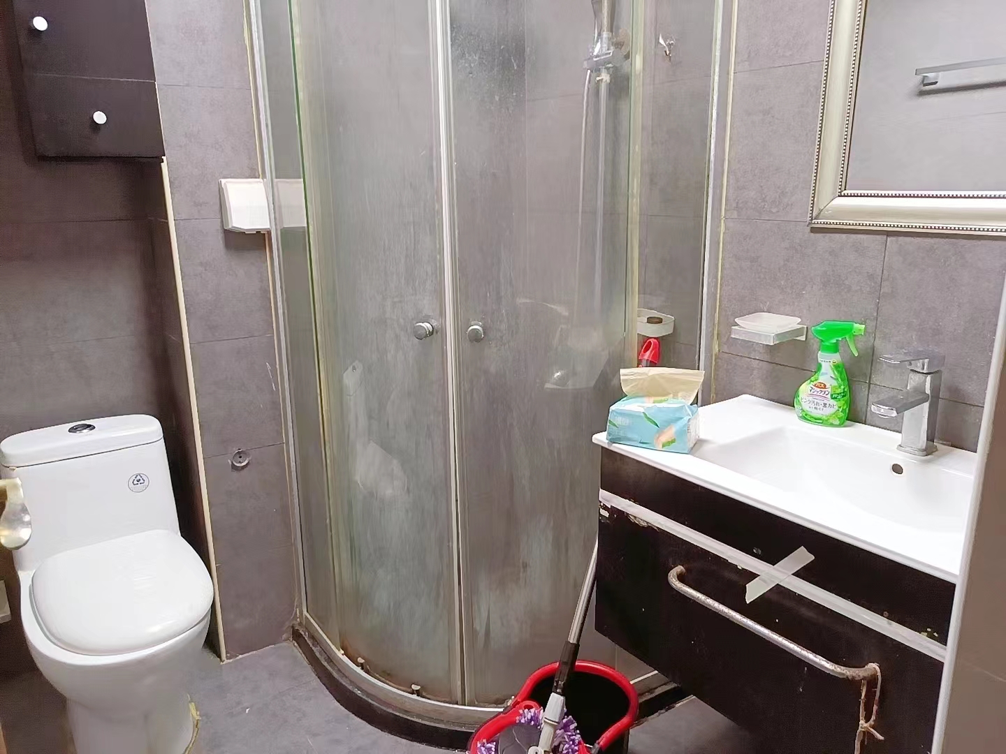 建鑫二期  1室1厅1卫    27.0万 建鑫二期  1室1厅1卫    27.0万客厅