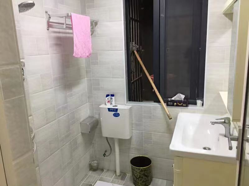 中建御山和苑 1室1厅1卫 35.00万 中建御山和苑 1室1厅1卫 35.00万室内图