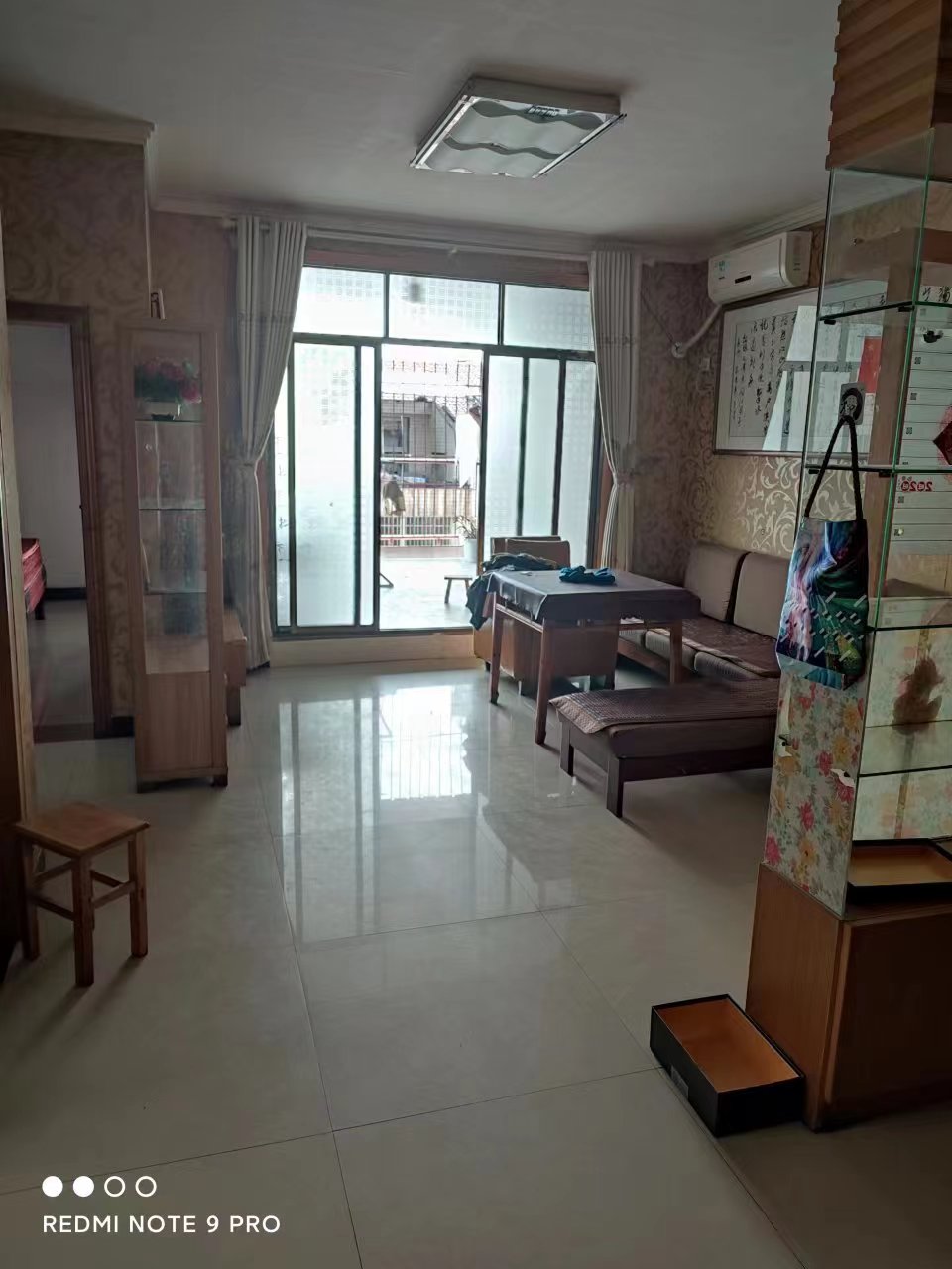 五江建材城  3室2厅1卫   1200.00元/月室内图1