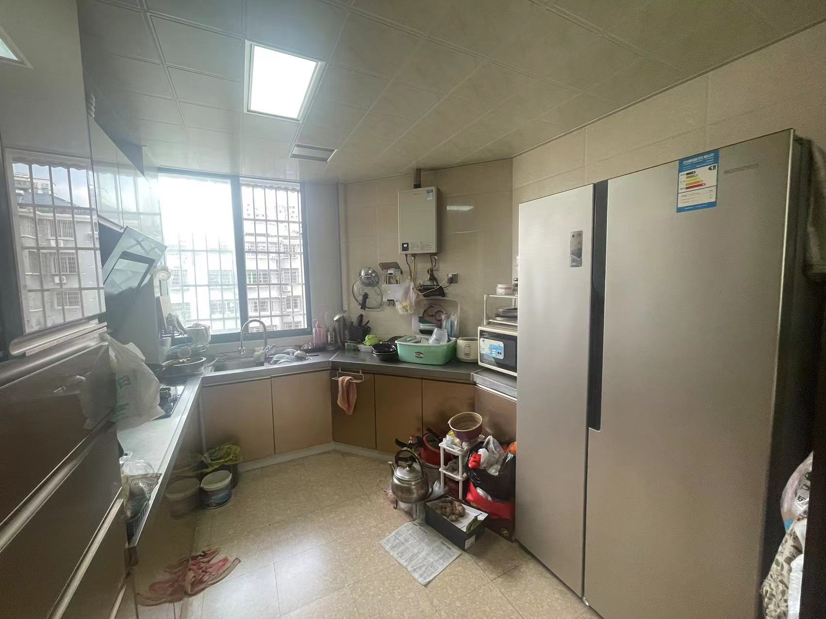 银泰小区  4室2厅2卫   122.00万室内图