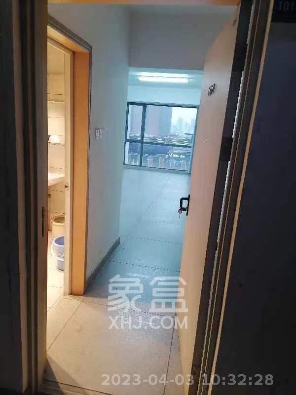 三萬英尺  1室1廳1衛(wèi)   1300.00元/月室內(nèi)圖
