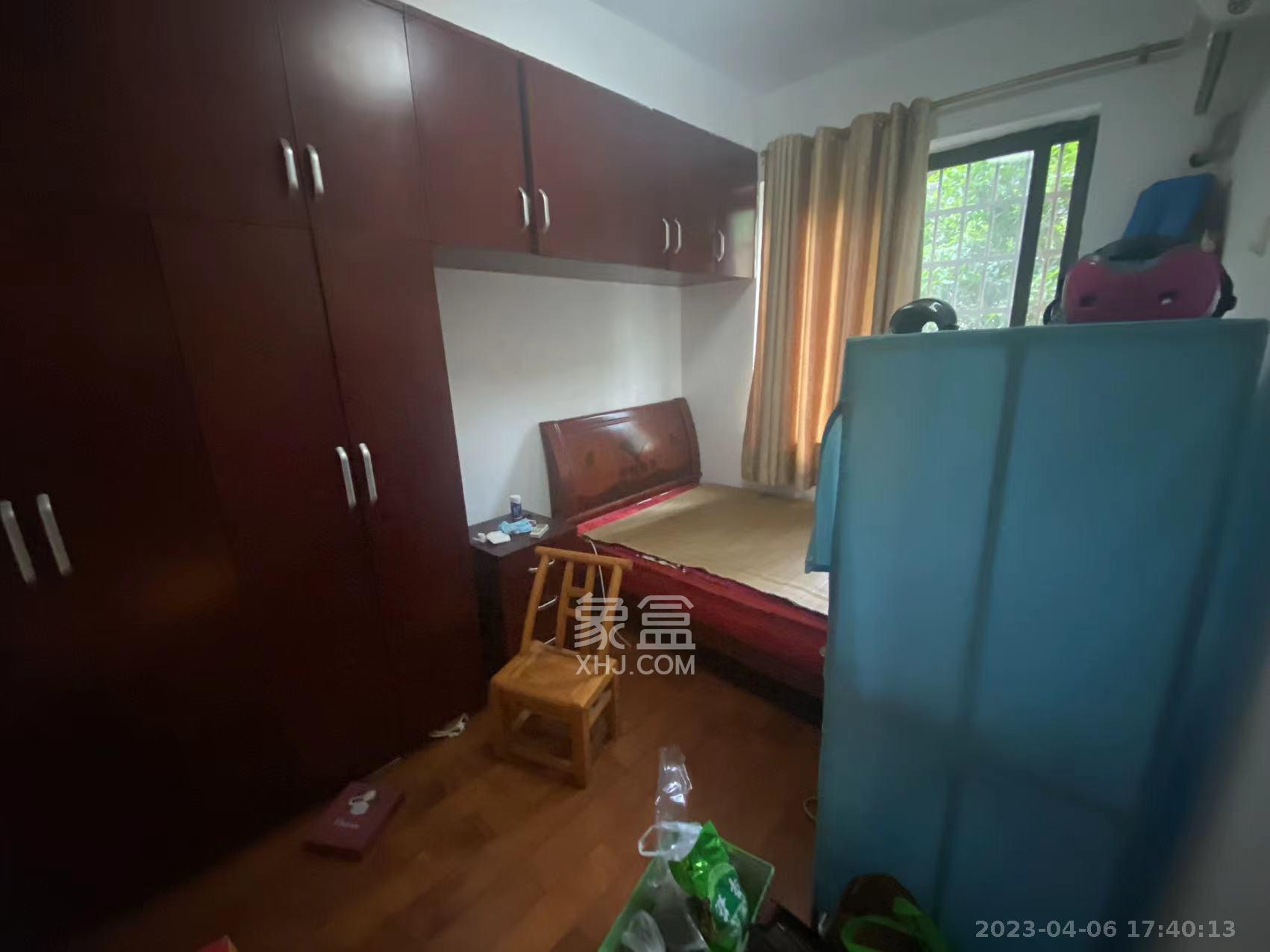 中城丽景香山园  4室2厅2卫   5000.00元/月室内图
