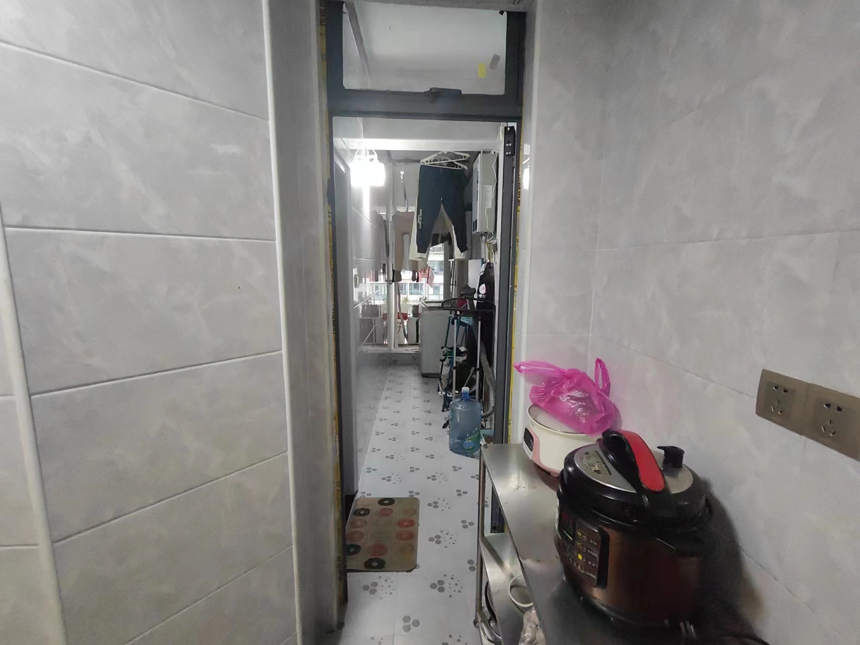 珠江愉景新城  2室1厅1卫   1700.00元/月室内图