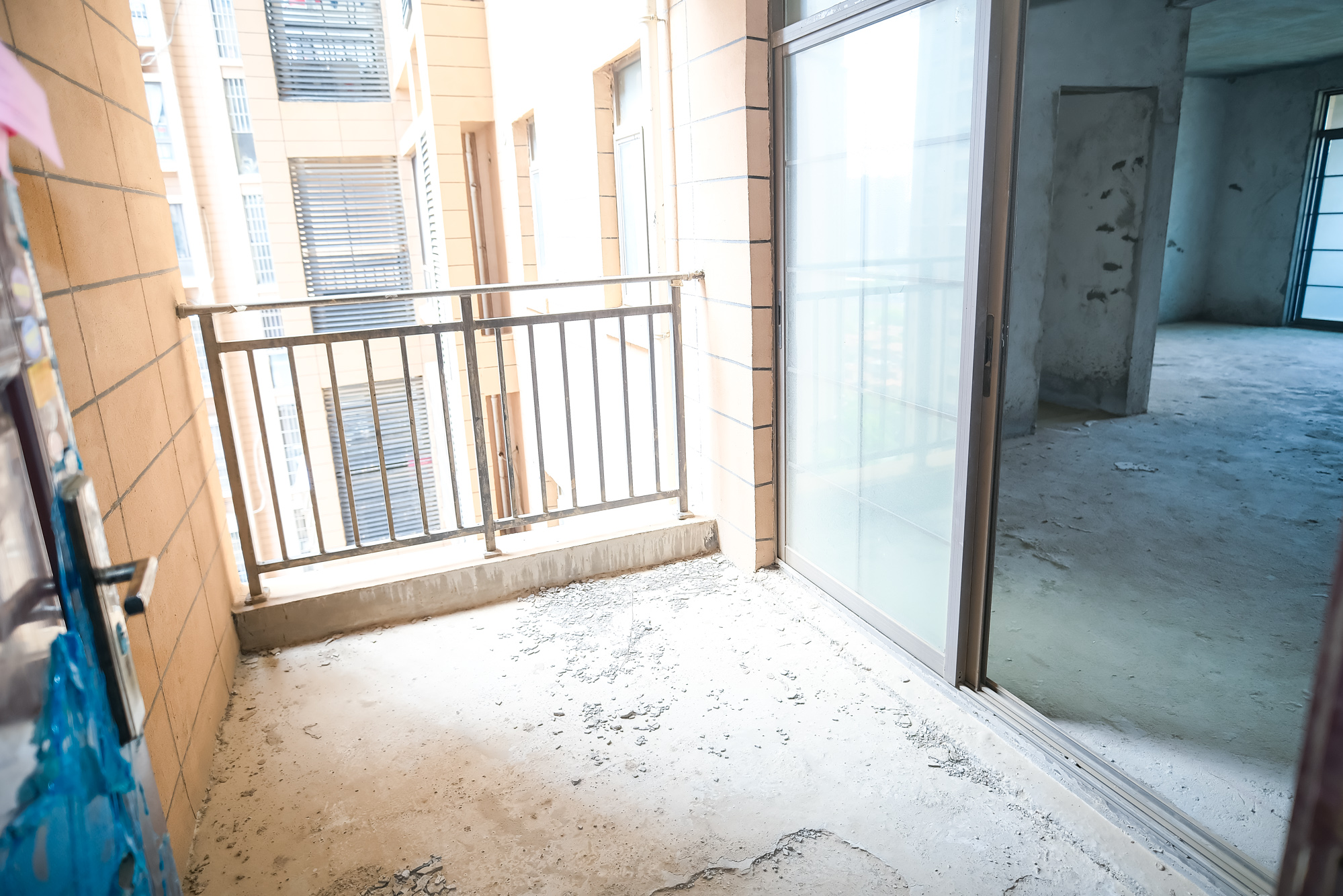 好望谷 4室2厅1卫 100.0万 好望谷 4室2厅1卫 100.0万阳台