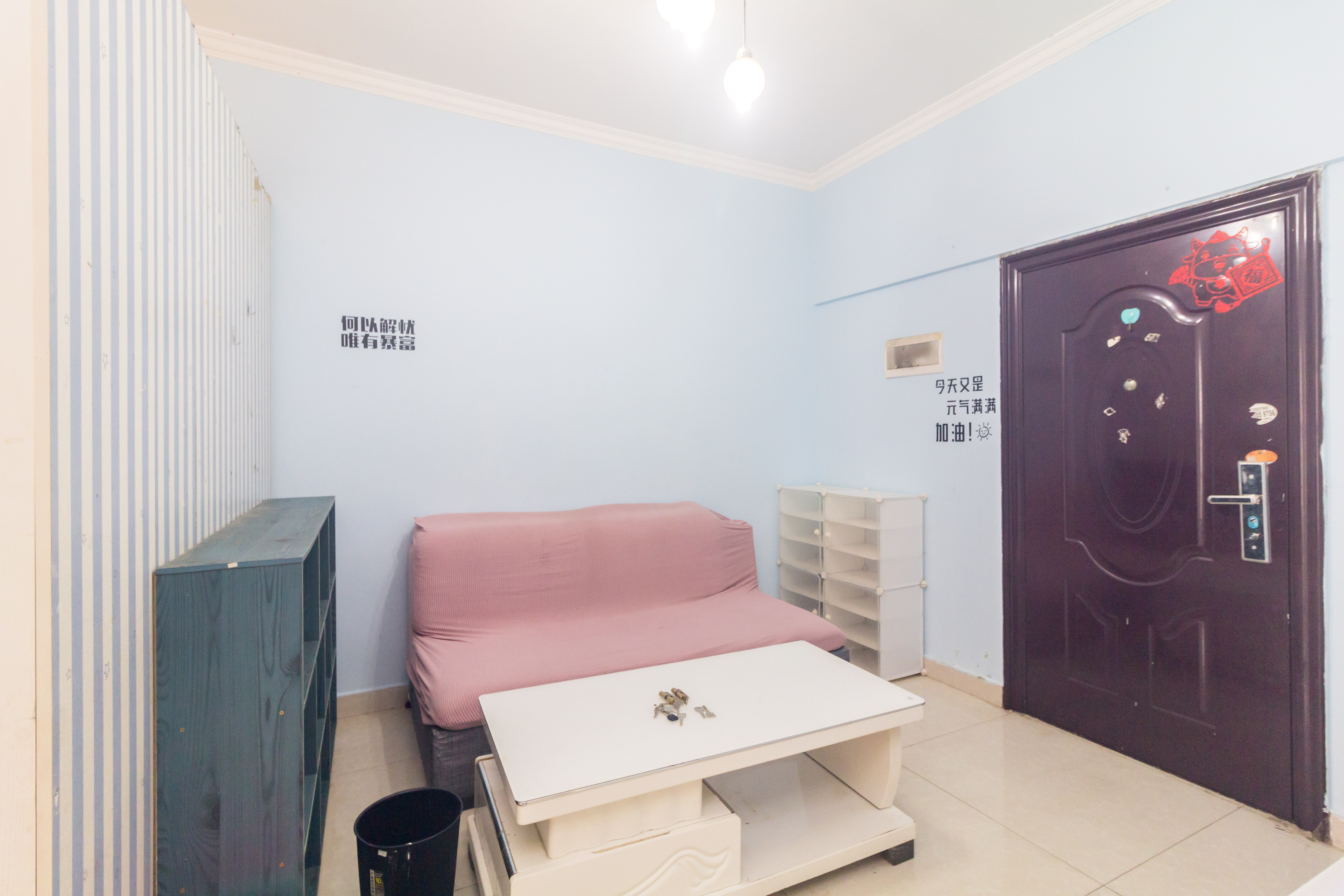 爵士湘  1室1厅1卫    21.8万客厅