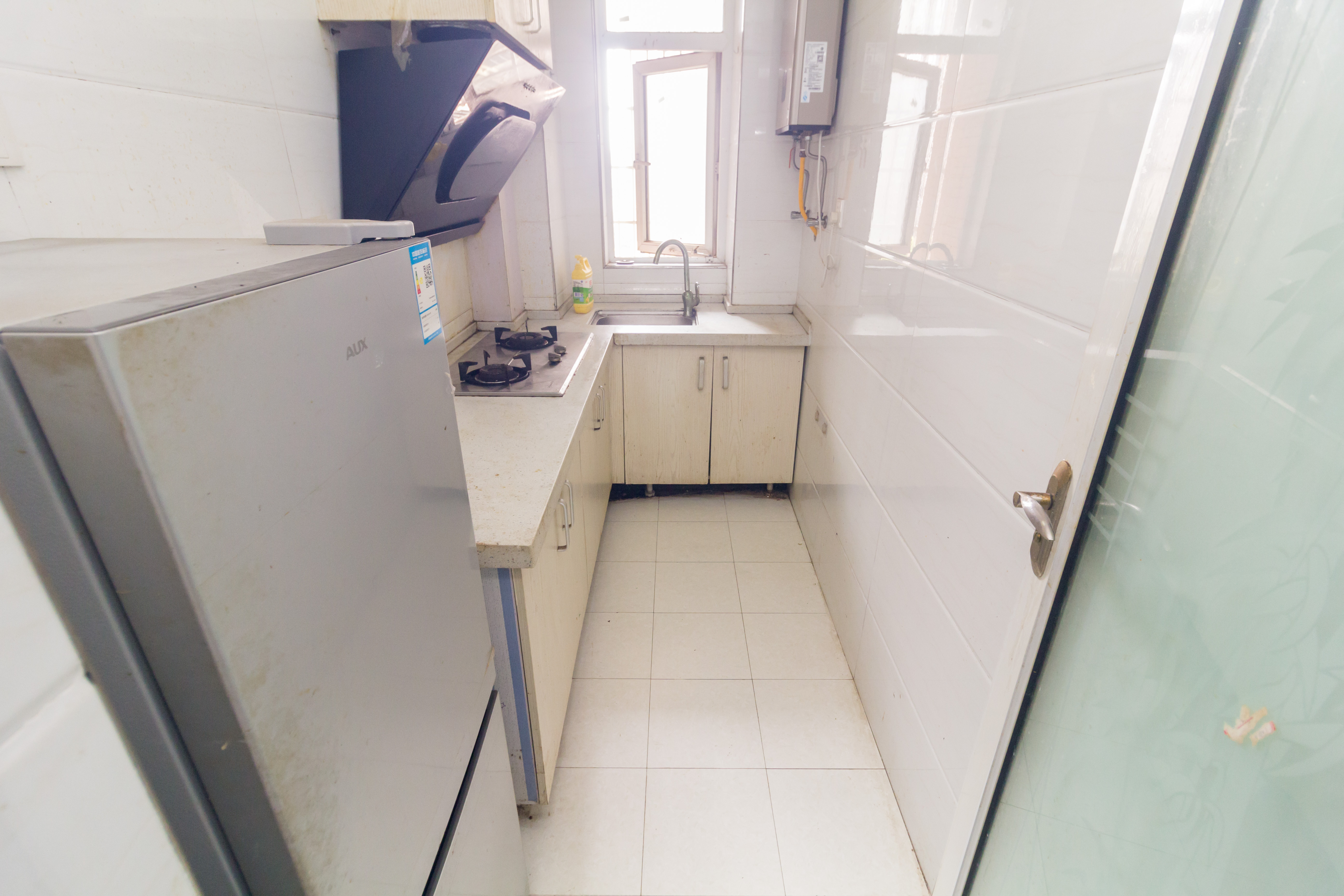 爵士湘  1室1厅1卫    21.8万厨房