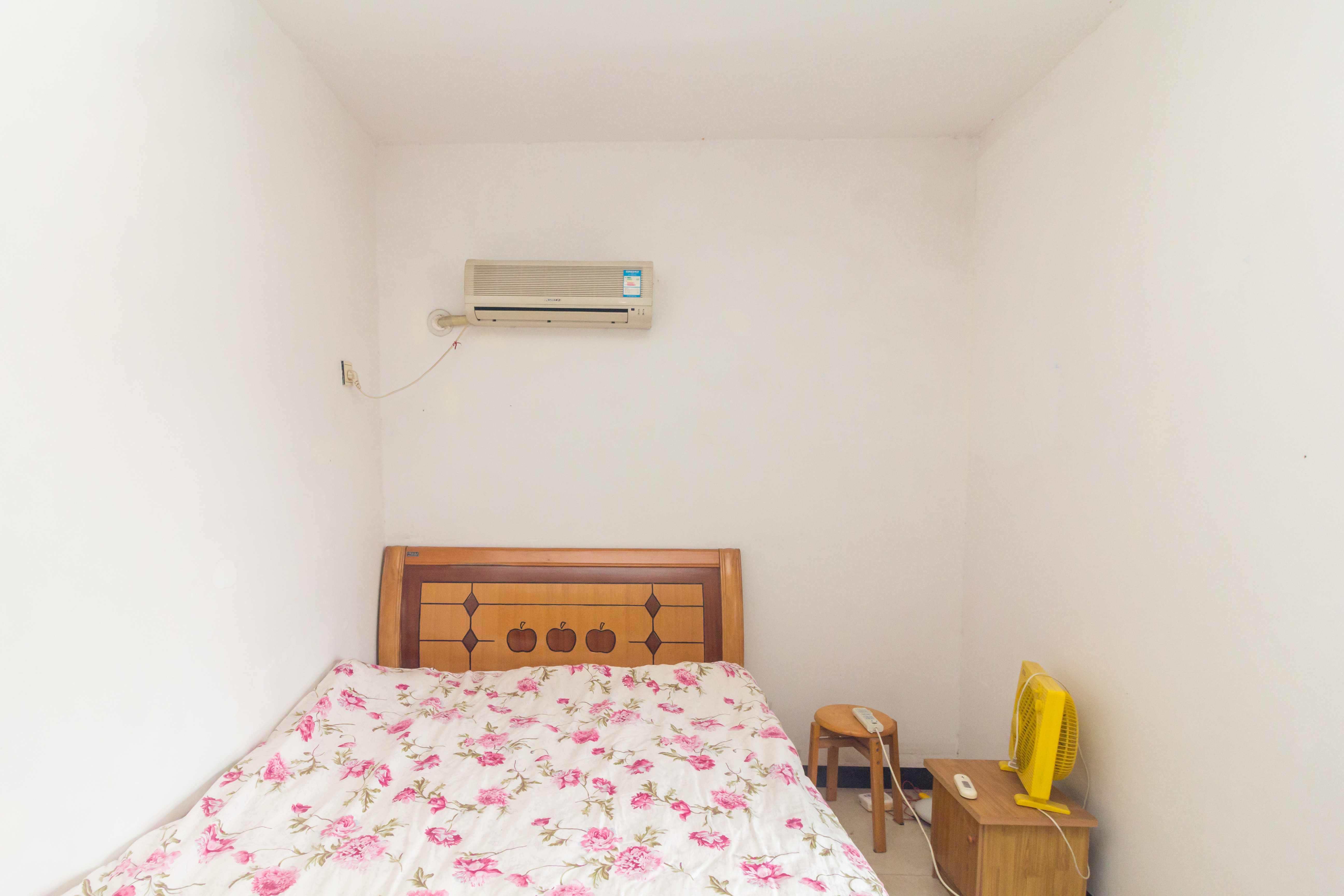 明天一城 2室2厅1卫 49.80万 明天一城 2室2厅1卫 49.80万卧室