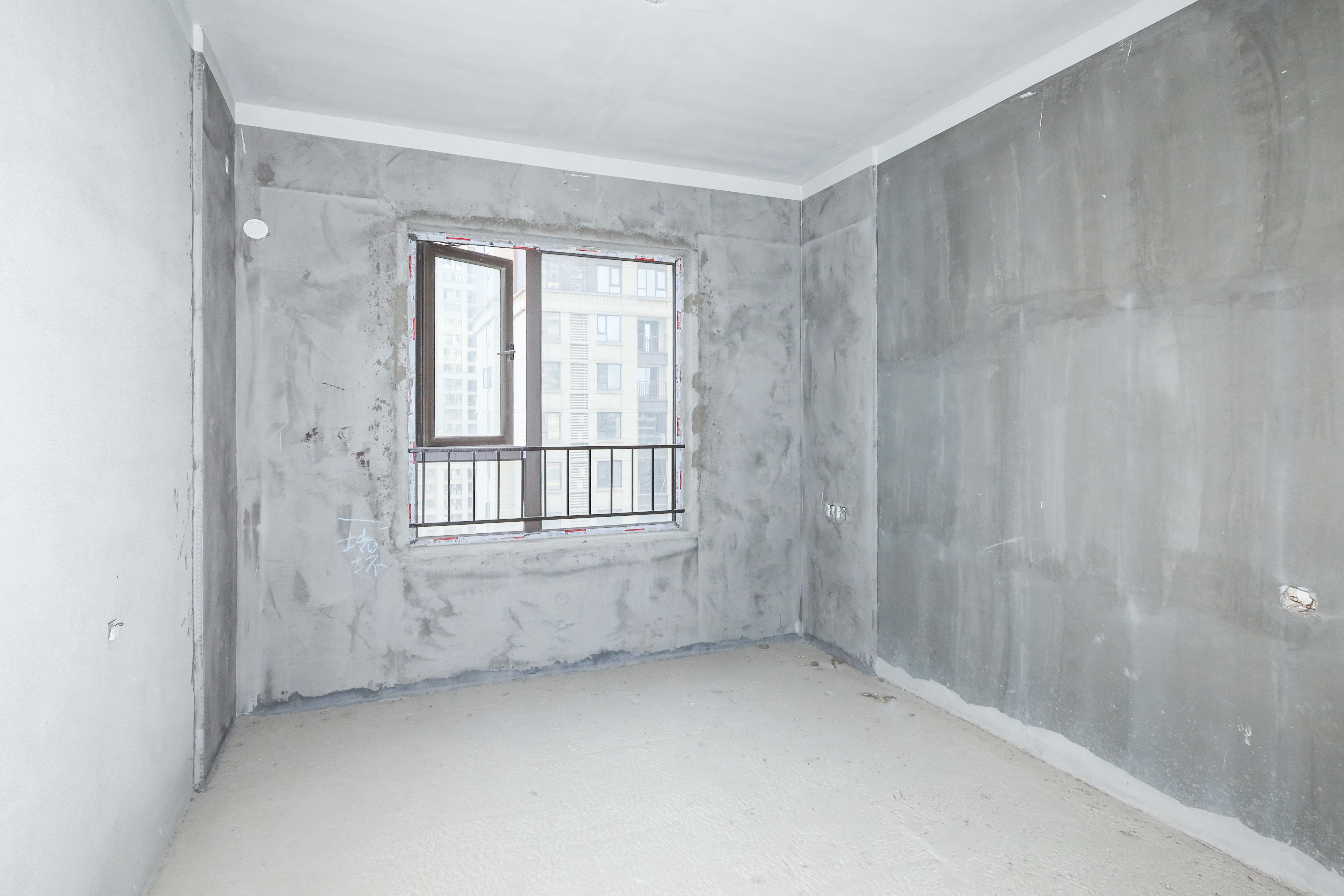 卓越浅水湾 4室2厅2卫 130.0万 卓越浅水湾 4室2厅2卫 130.0万卧室