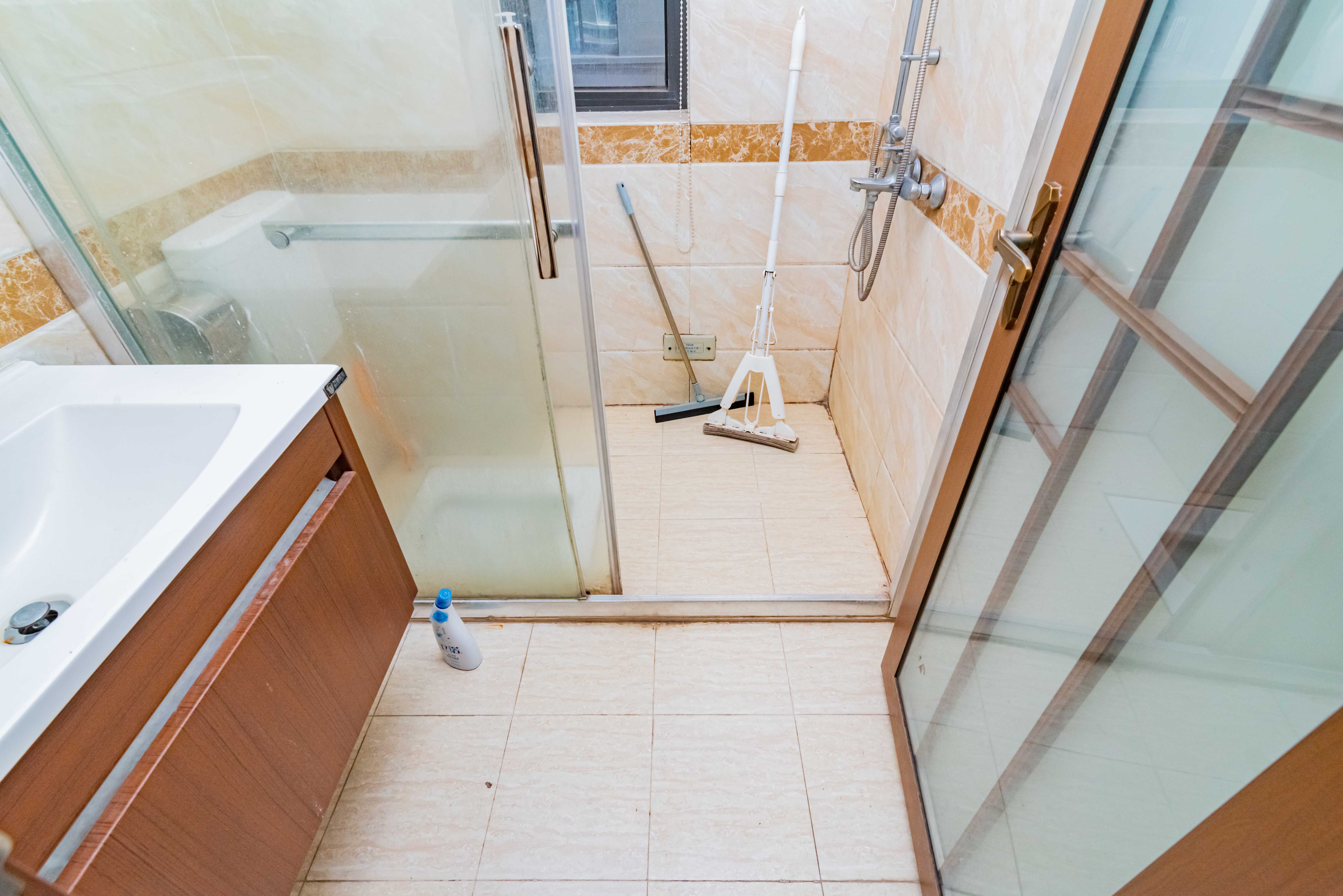 旺德府恺悦国际  3室2厅1卫   69.00万 旺德府恺悦国际  3室2厅1卫   69.00万卫生间