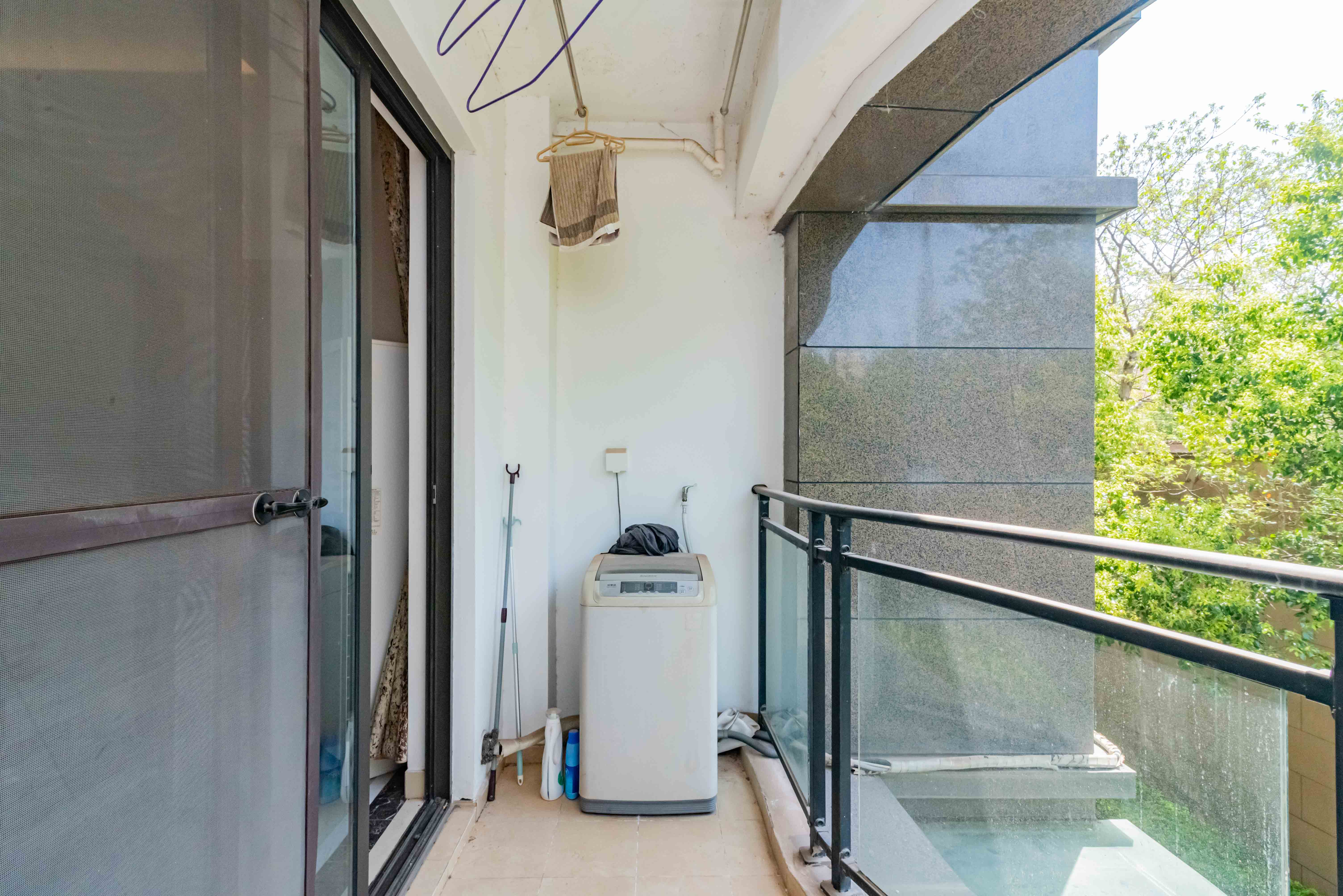 旺德府恺悦国际  3室2厅1卫   69.00万 旺德府恺悦国际  3室2厅1卫   69.00万阳台