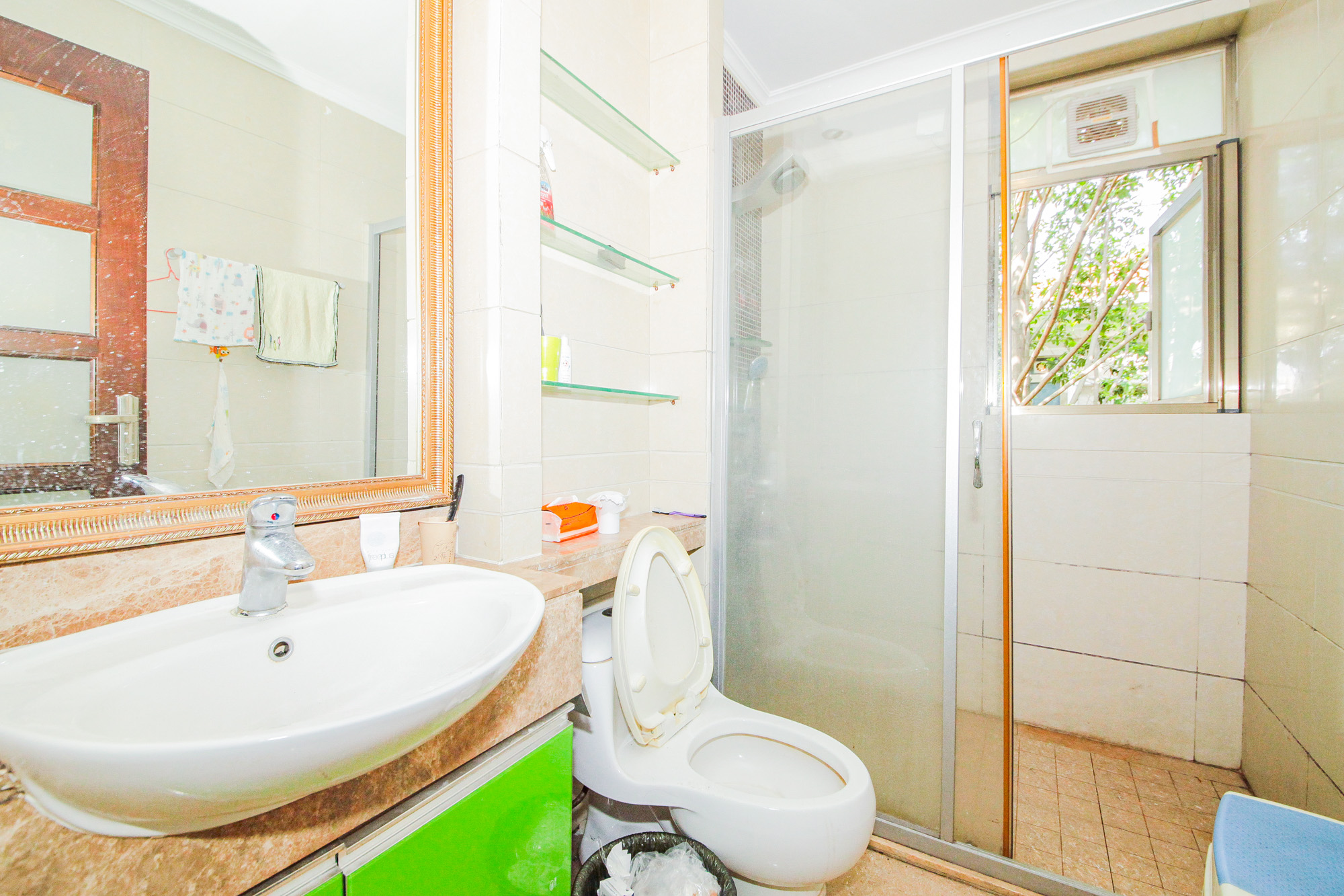 碧桂园威尼斯城  6室2厅1卫    660.88万 碧桂园威尼斯城  6室2厅1卫    660.88万卫生间