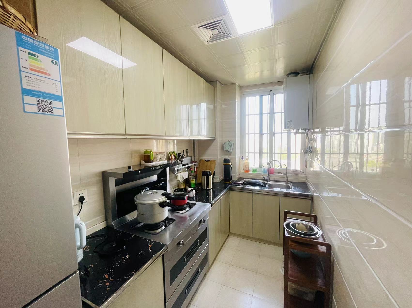 翠谷城  3室2厅1卫    70.0万 翠谷城  3室2厅1卫    70.0万室内图