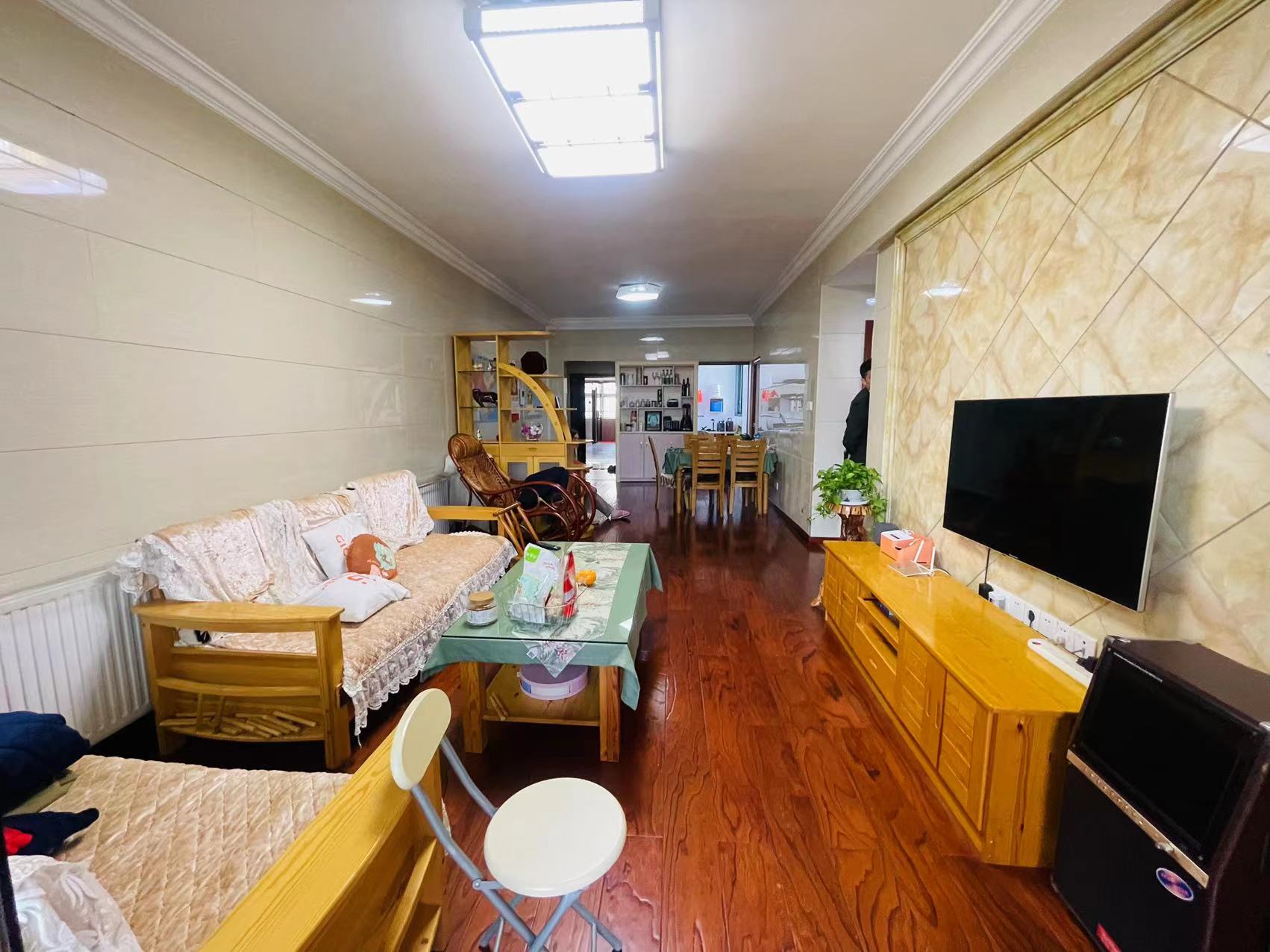 翠谷城  3室2厅1卫    70.0万 翠谷城  3室2厅1卫    70.0万室内图