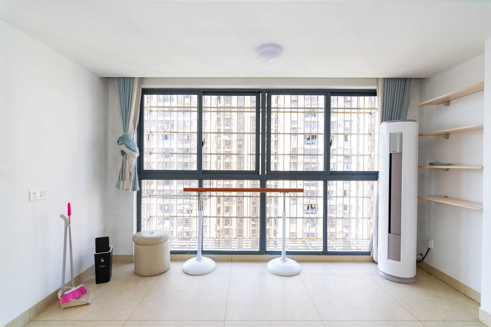 金富星城 3室2厅1卫 82.00万 金富星城 3室2厅1卫 82.00万阳台