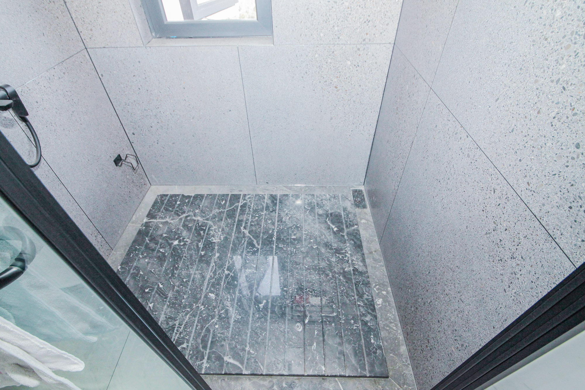 碧桂园威尼斯城  4室2厅2卫    370.98万 碧桂园威尼斯城  4室2厅2卫    370.98万卫生间