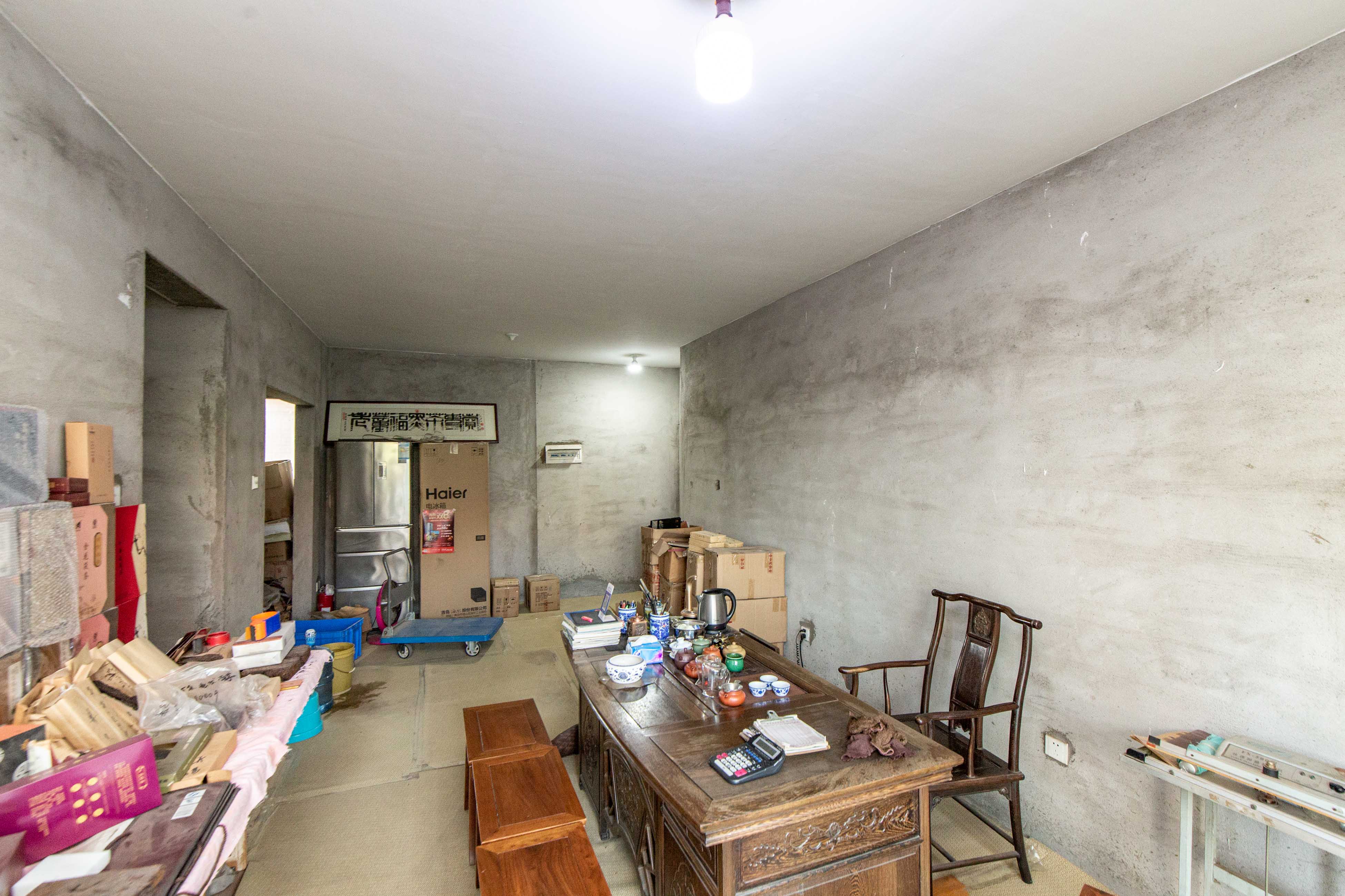 中城丽景香山园  2室2厅1卫   116.80万客厅