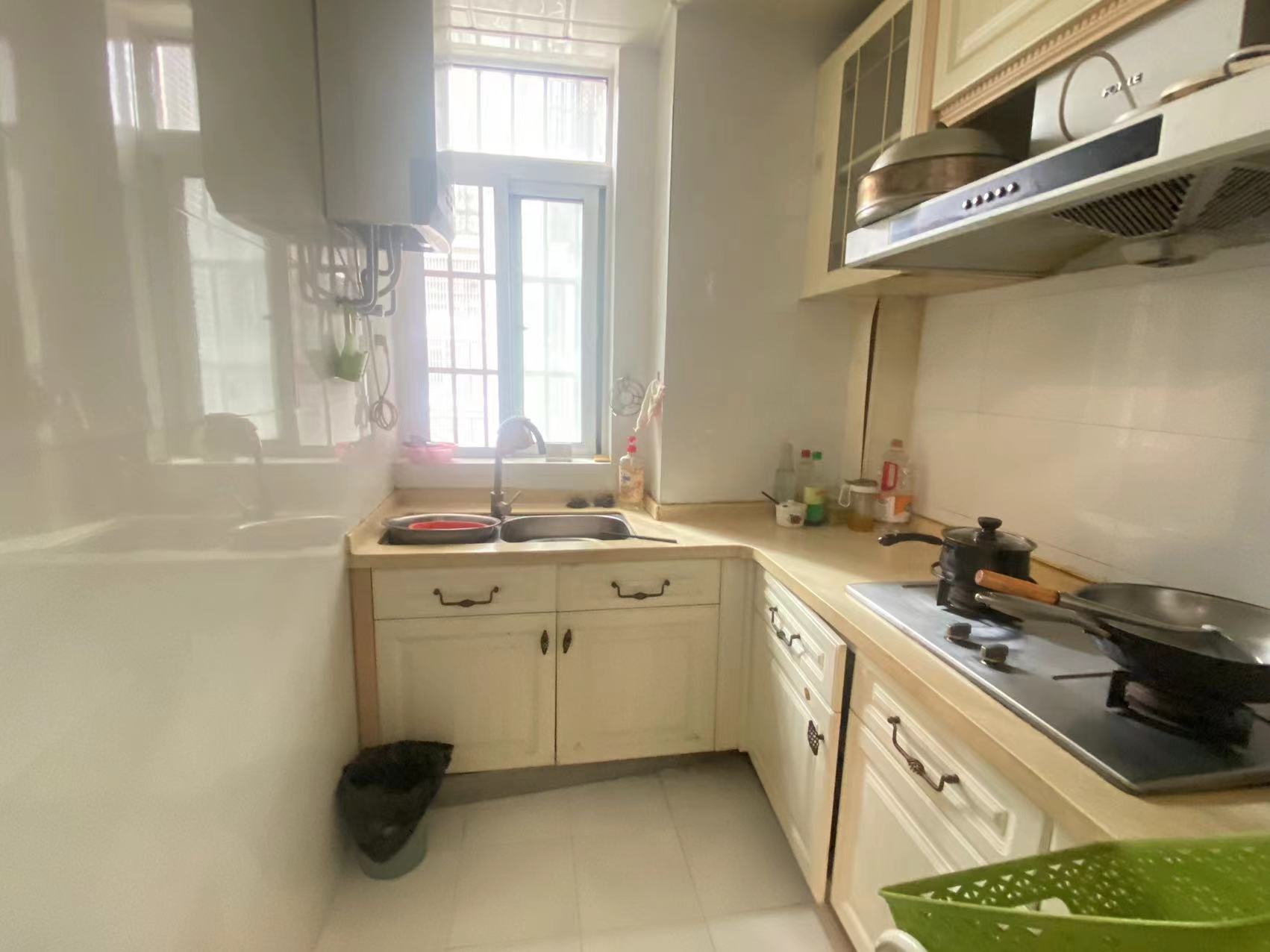 印象华都 3室2厅1卫 55.0万 印象华都 3室2厅1卫 55.0万室内图