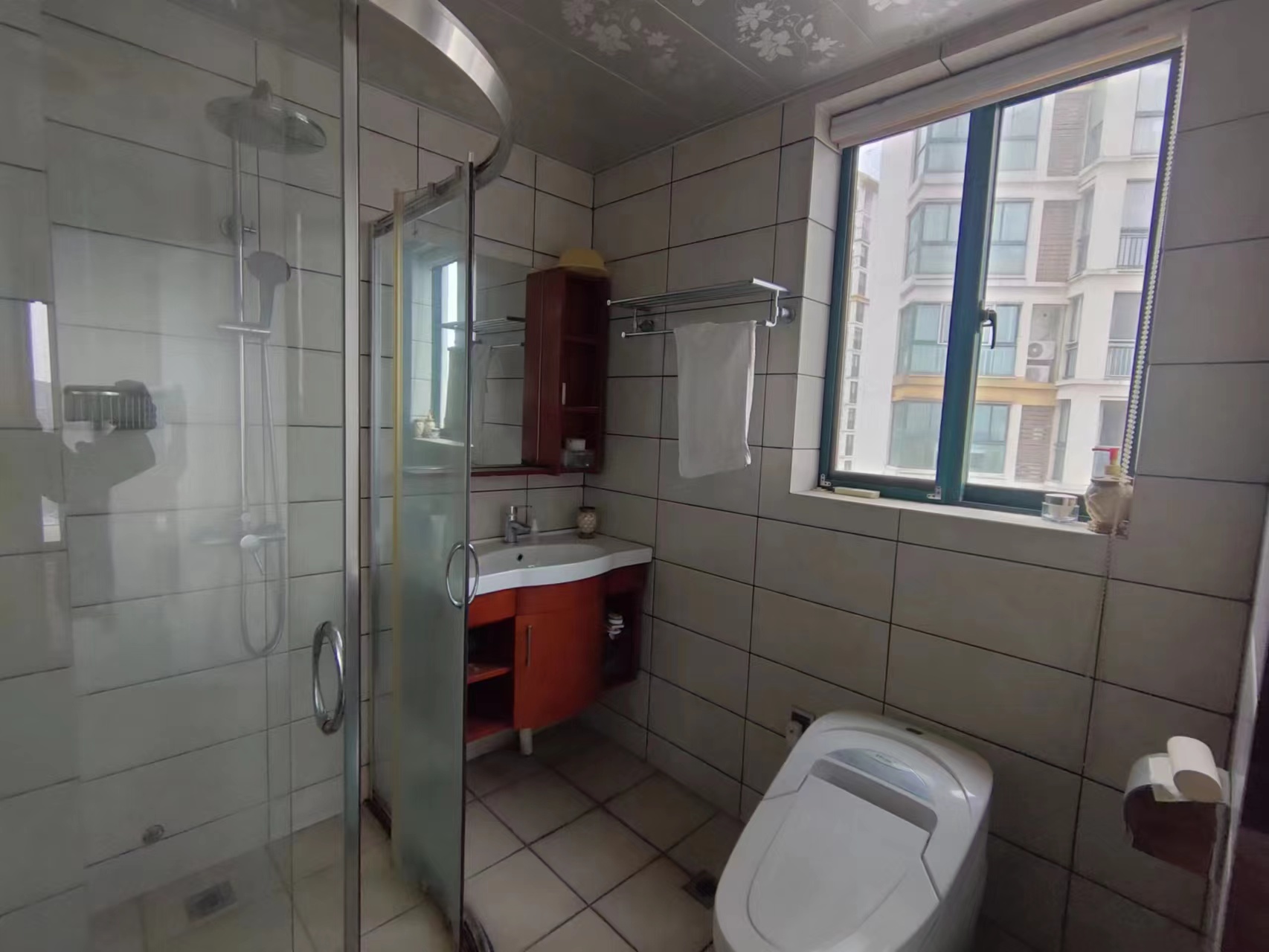 经世皇城 4室2厅2卫 138.0万 经世皇城 4室2厅2卫 138.0万室内图