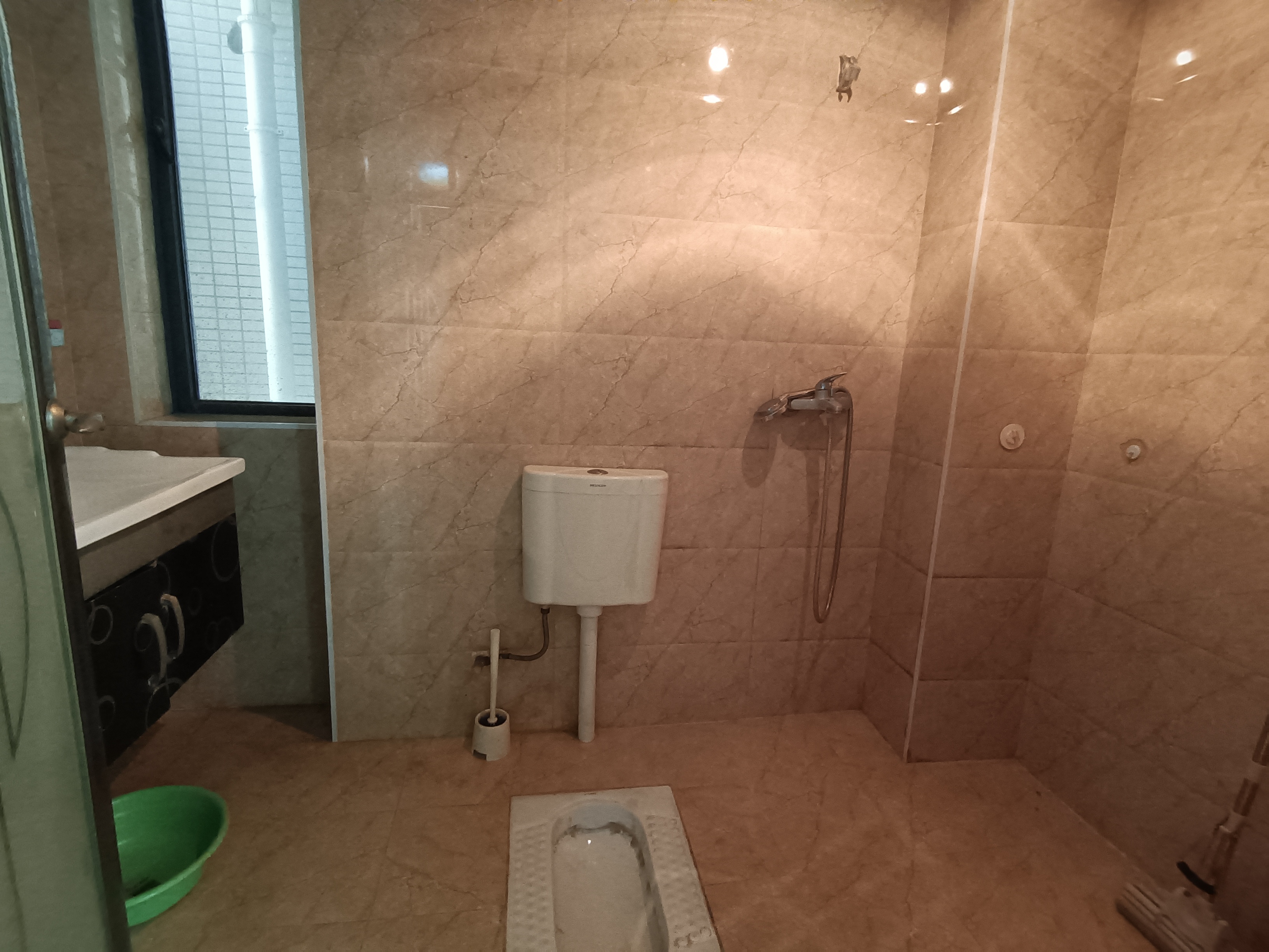 泰山公馆 3室2厅2卫 62.0万 泰山公馆 3室2厅2卫 62.0万室内图