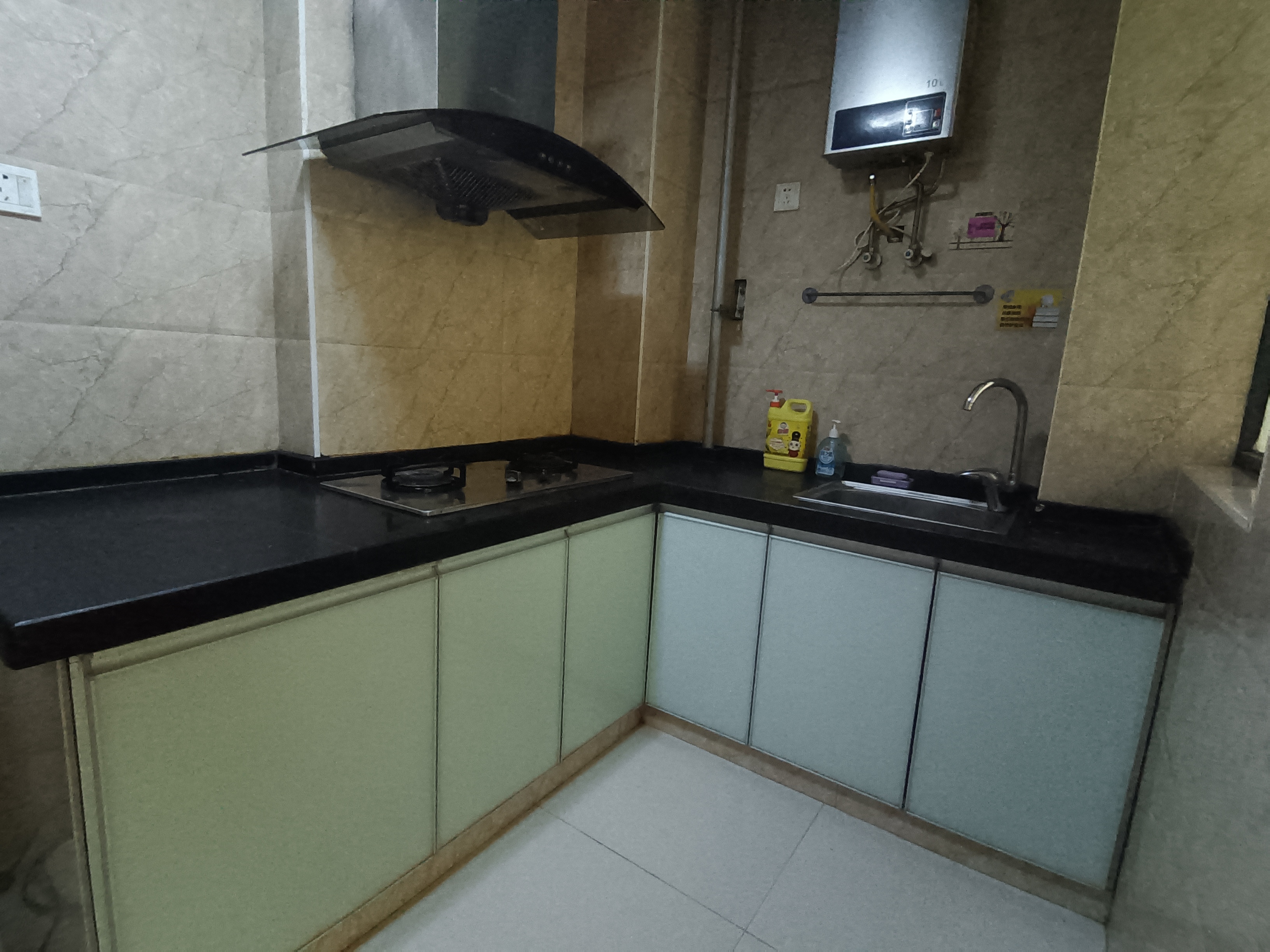 泰山公馆 3室2厅2卫 62.0万 泰山公馆 3室2厅2卫 62.0万室内图