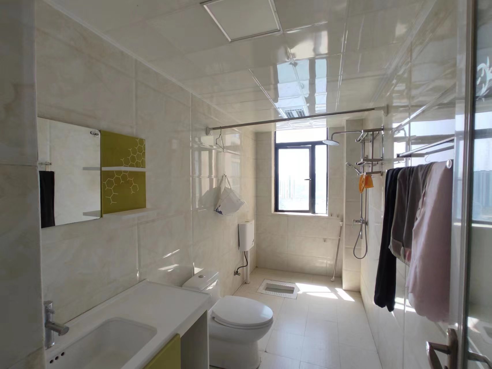 经世龙城  3室2厅2卫   80.00万 经世龙城  3室2厅2卫   80.00万室内图