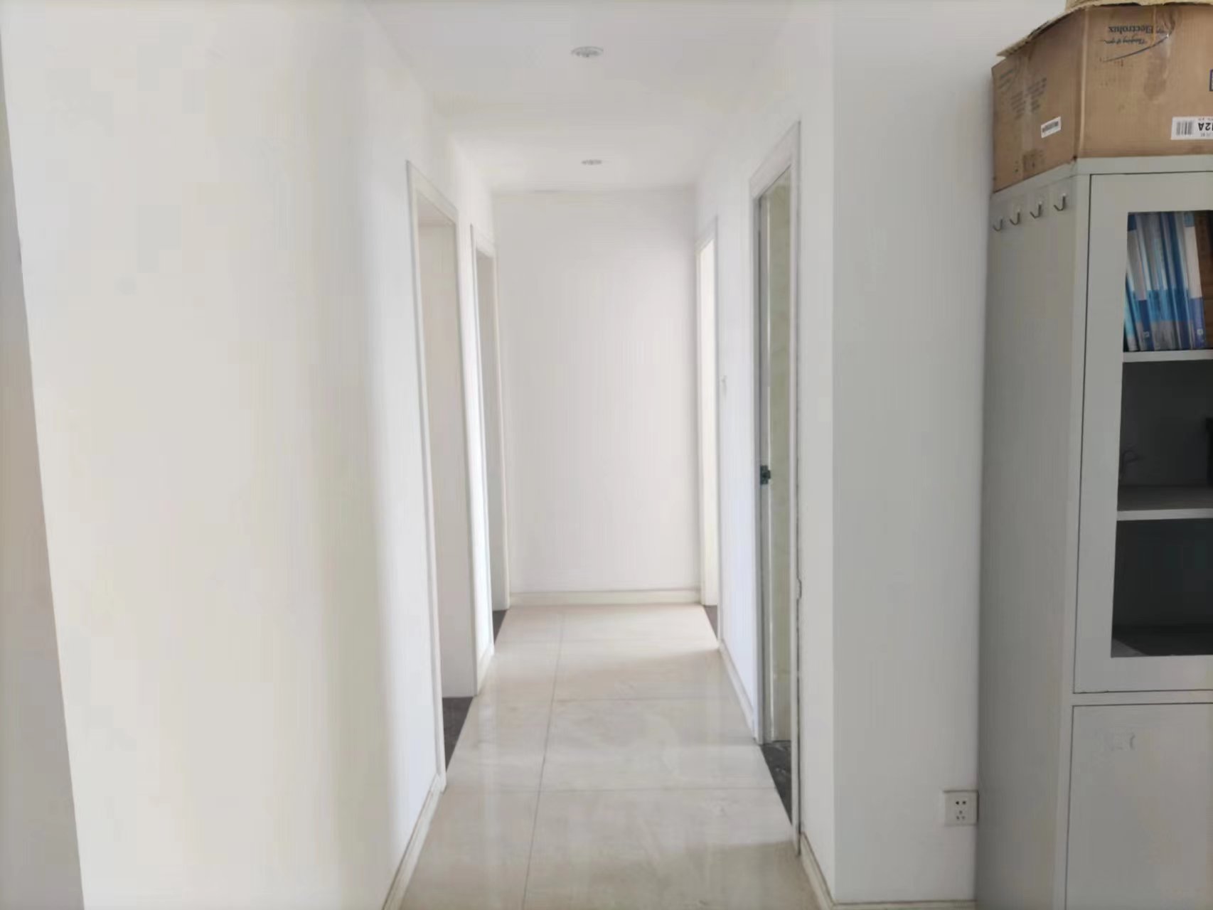 经世龙城  3室2厅2卫   80.00万 经世龙城  3室2厅2卫   80.00万室内图