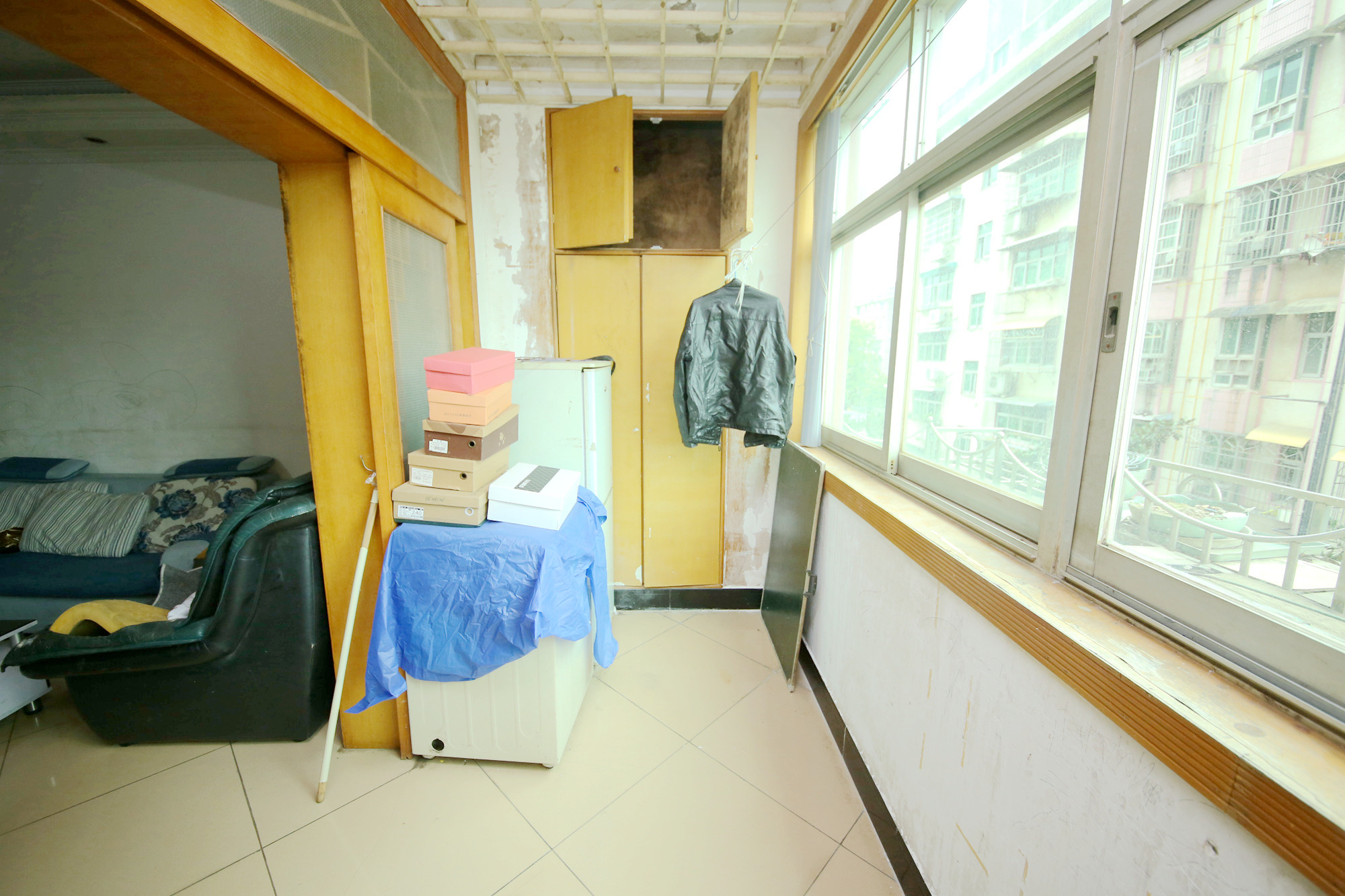 天剑路扫把塘检察院宿舍  3室2厅1卫   79.90万阳台