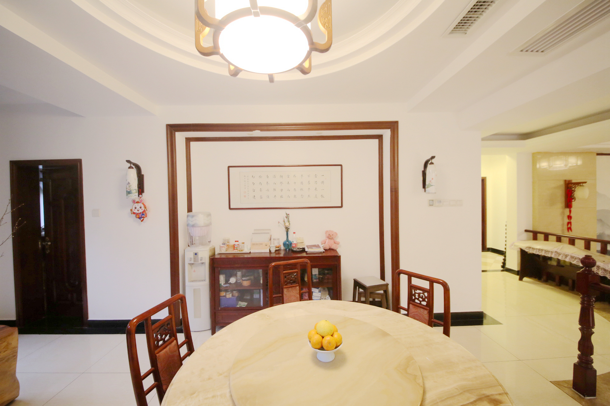 中隆国际御玺  4室2厅2卫   242.00万客厅