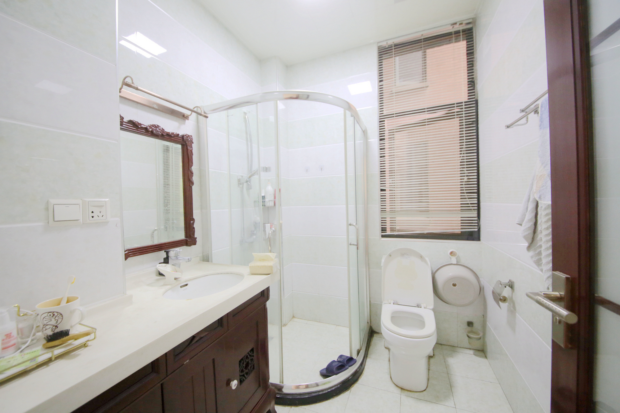 中隆国际御玺  4室2厅2卫   242.00万其他