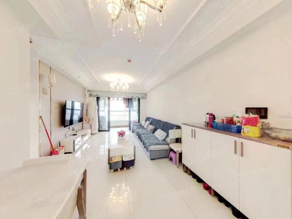 恒大御景湾 3室2厅1卫 61.80万 恒大御景湾 3室2厅1卫 61.80万室内图