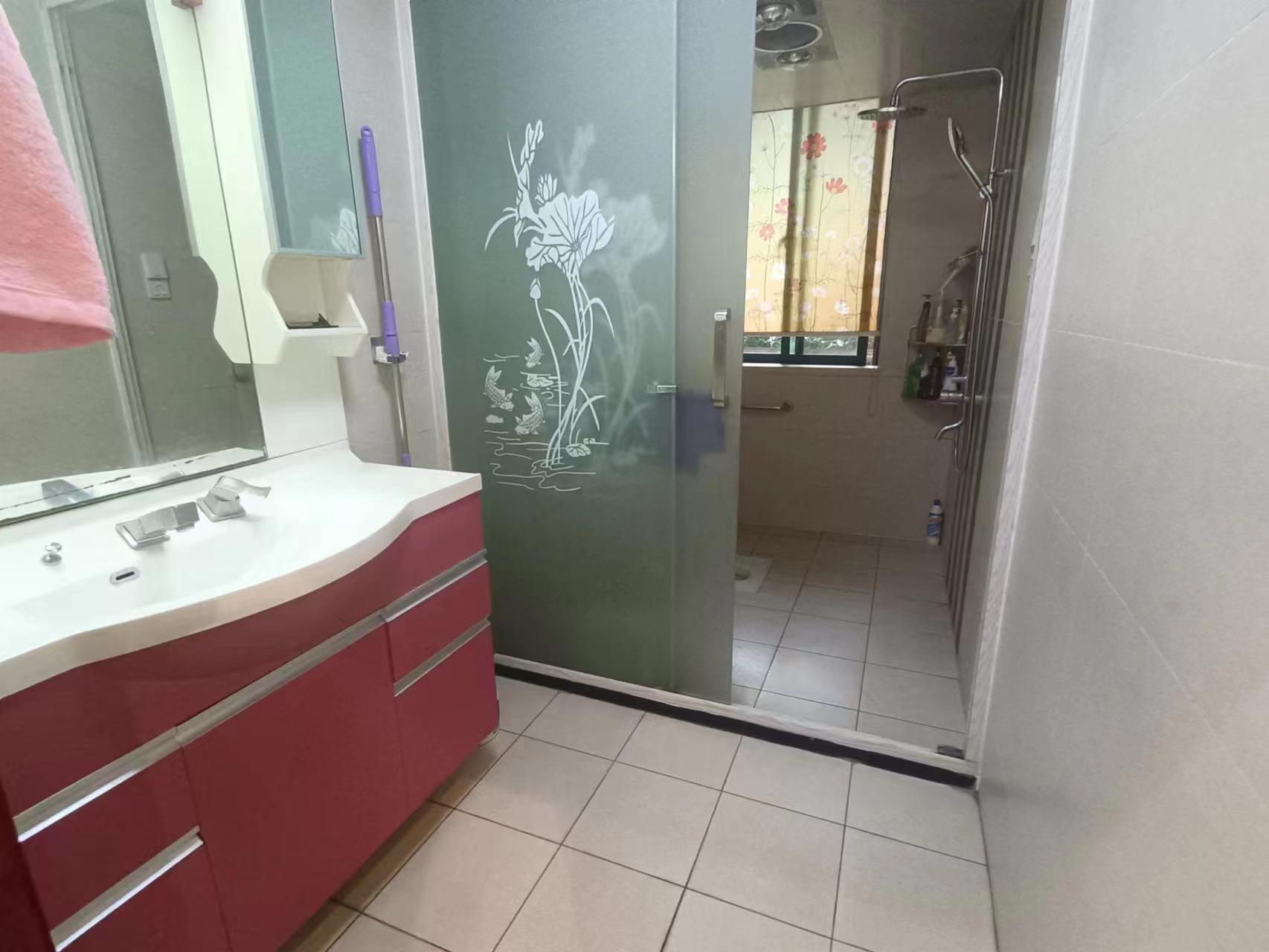 经世皇城 4室2厅2卫 93.0万 经世皇城 4室2厅2卫 93.0万室内图