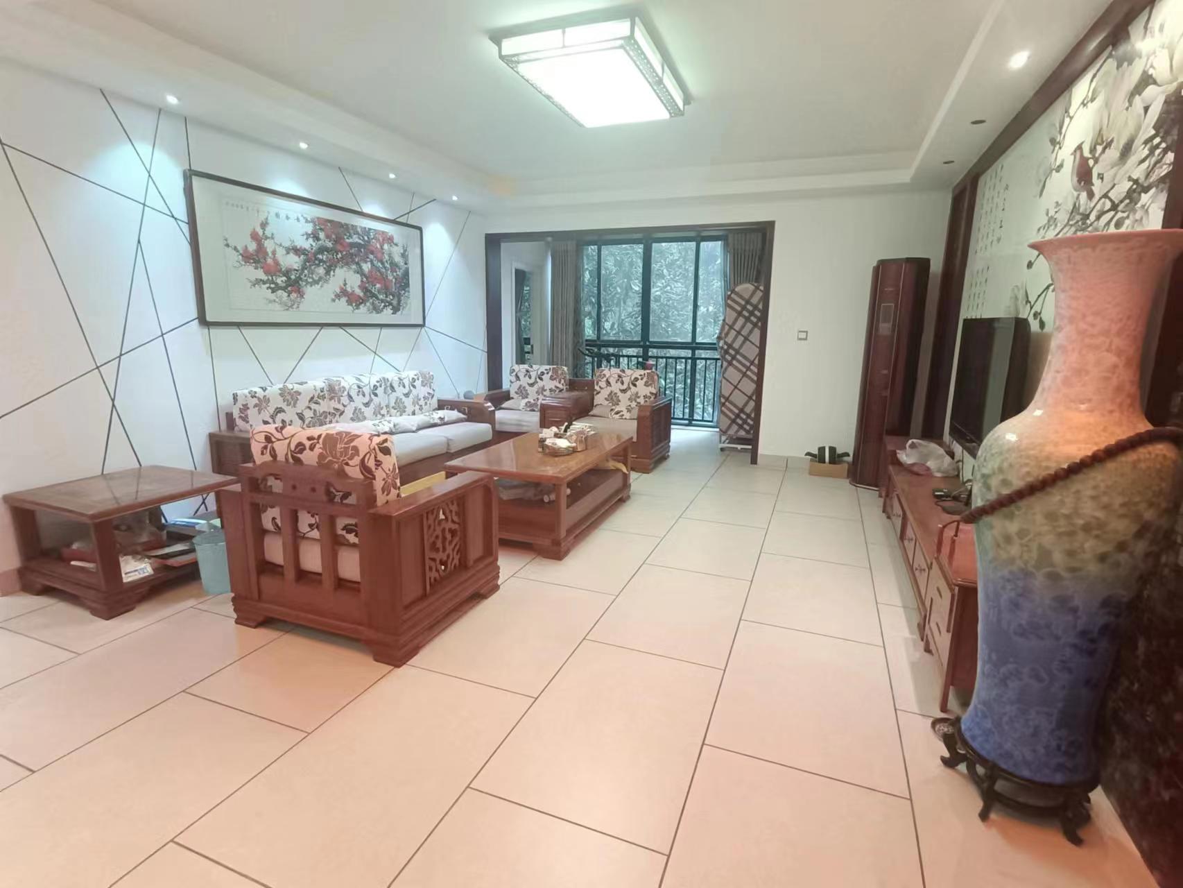 经世皇城 4室2厅2卫 93.0万 经世皇城 4室2厅2卫 93.0万室内图