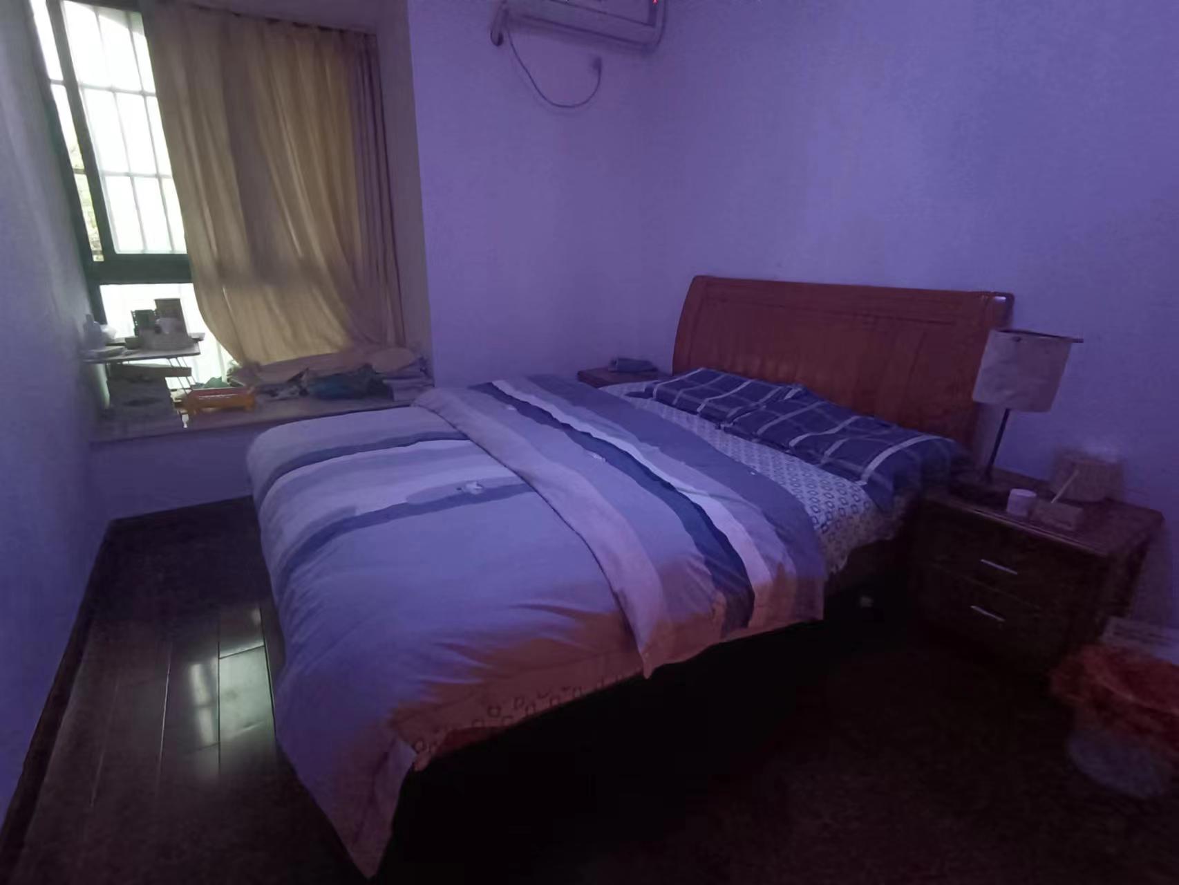 经世皇城 4室2厅2卫 93.0万 经世皇城 4室2厅2卫 93.0万室内图