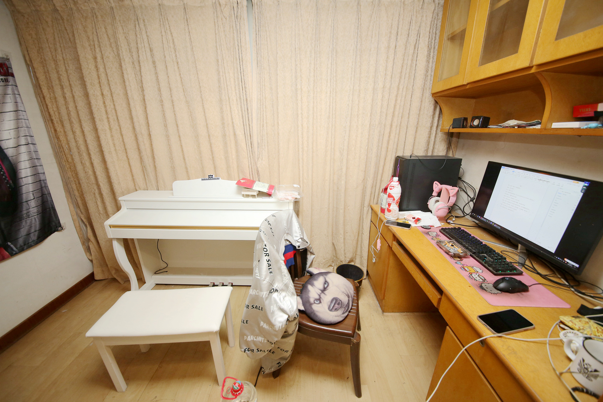 华天综合楼  2室2厅1卫   90.00万阳台