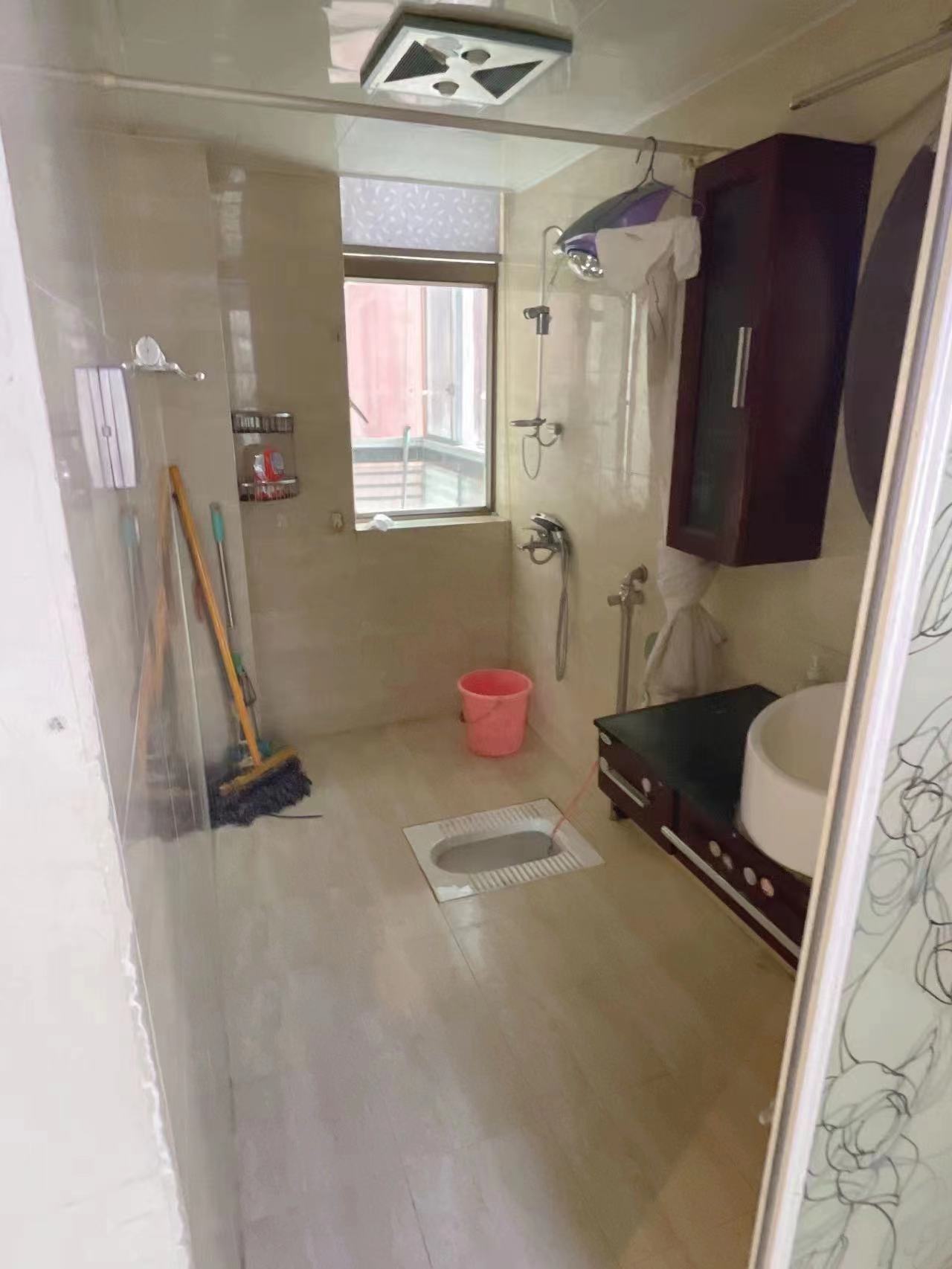 景秀名园 2室2厅1卫 33.80万 景秀名园 2室2厅1卫 33.80万室内图