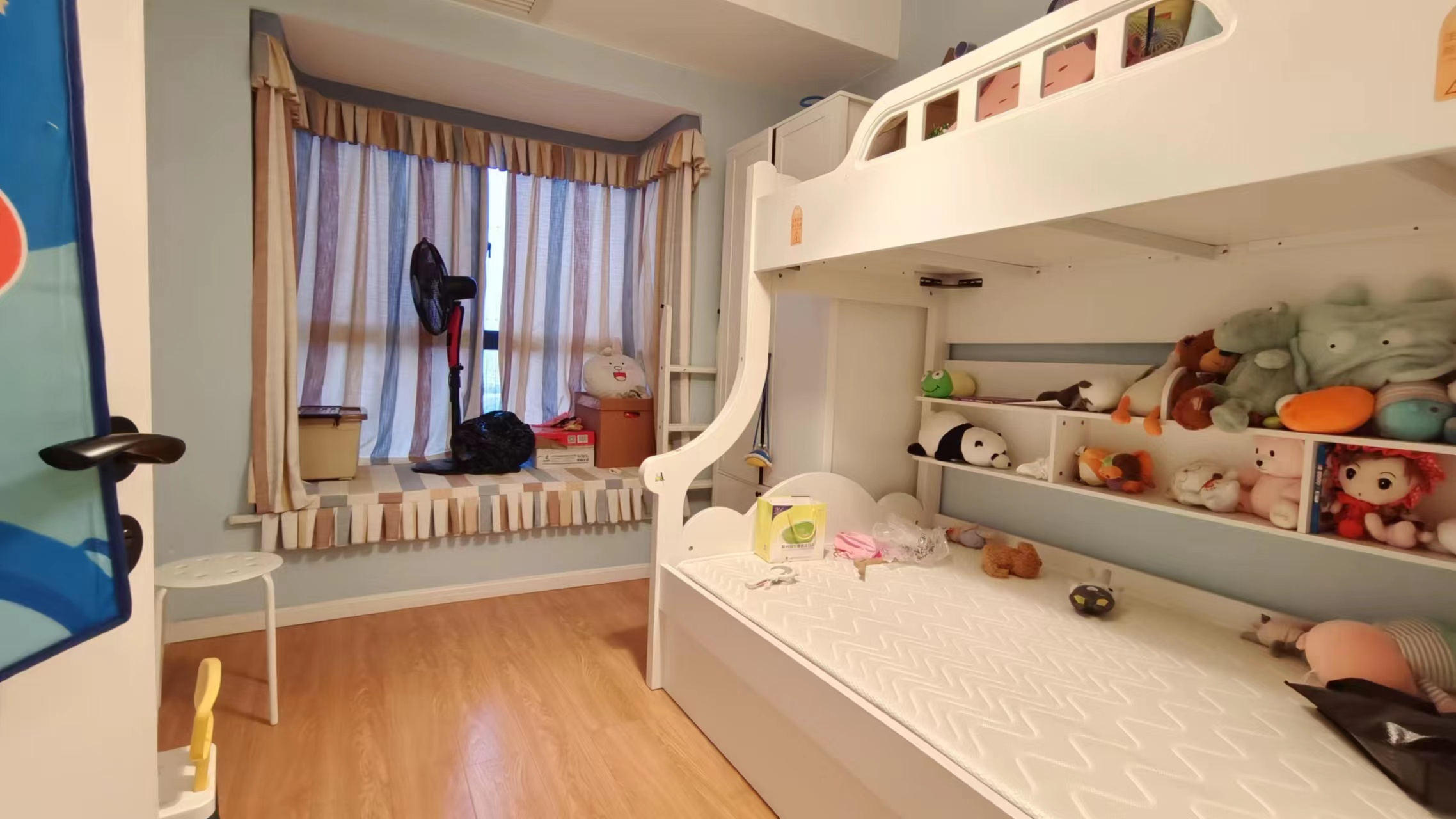 东鼎紫园  3室2厅2卫    95.0万 东鼎紫园  3室2厅2卫    95.0万室内图