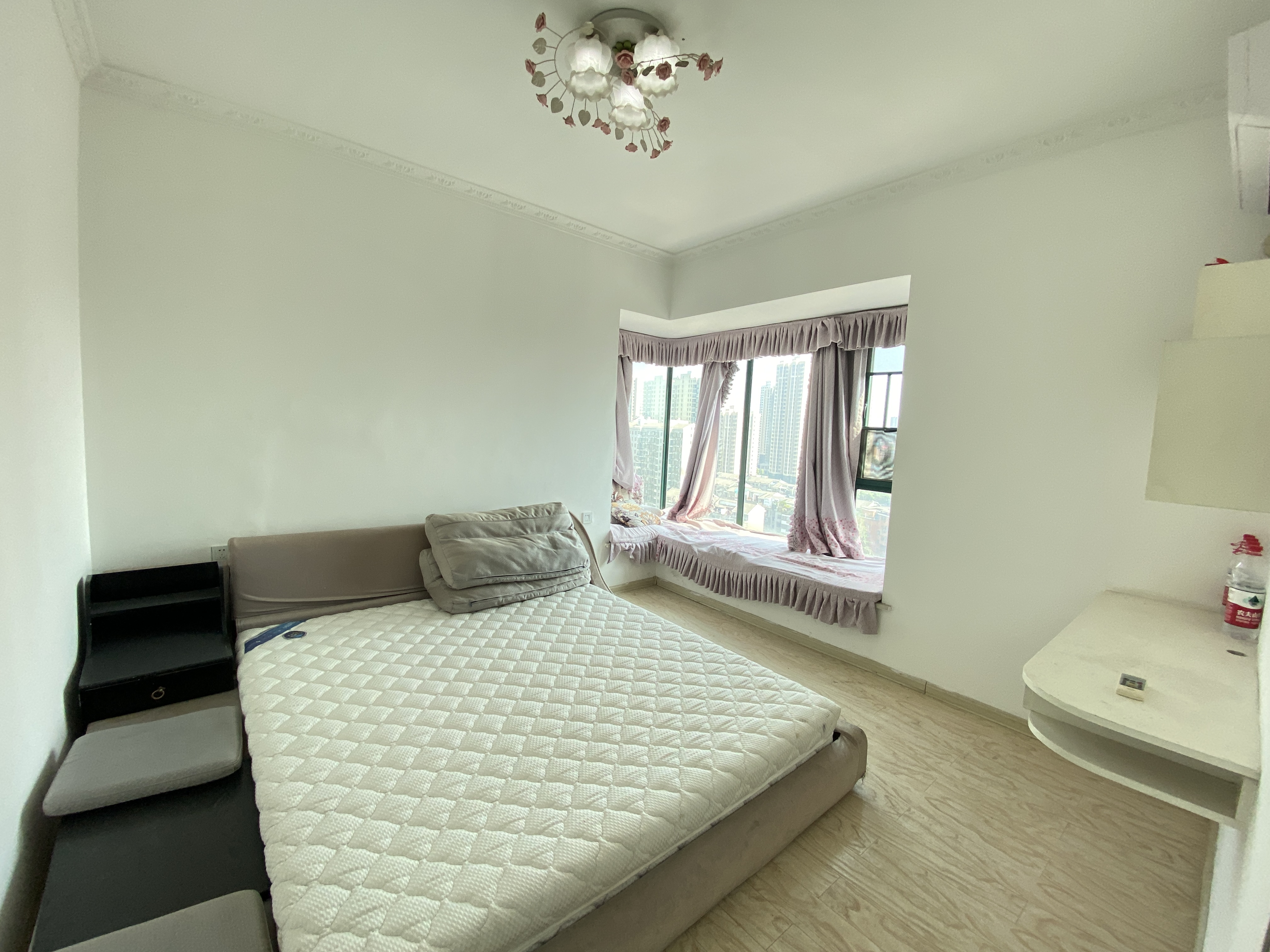 金馨花园 3室2厅1卫 62.00万 金馨花园 3室2厅1卫 62.00万室内图