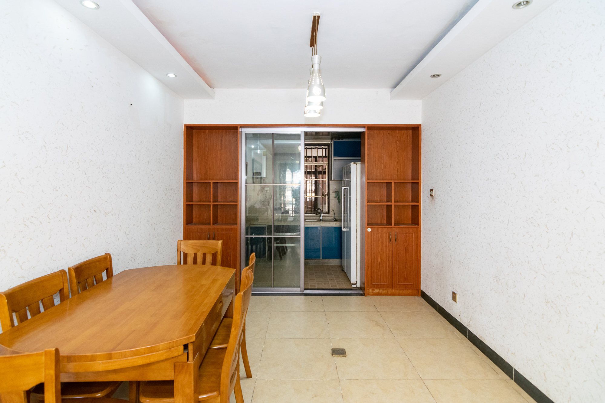 新城国际花都 3室2厅1卫 82.68万 新城国际花都 3室2厅1卫 82.68万客厅