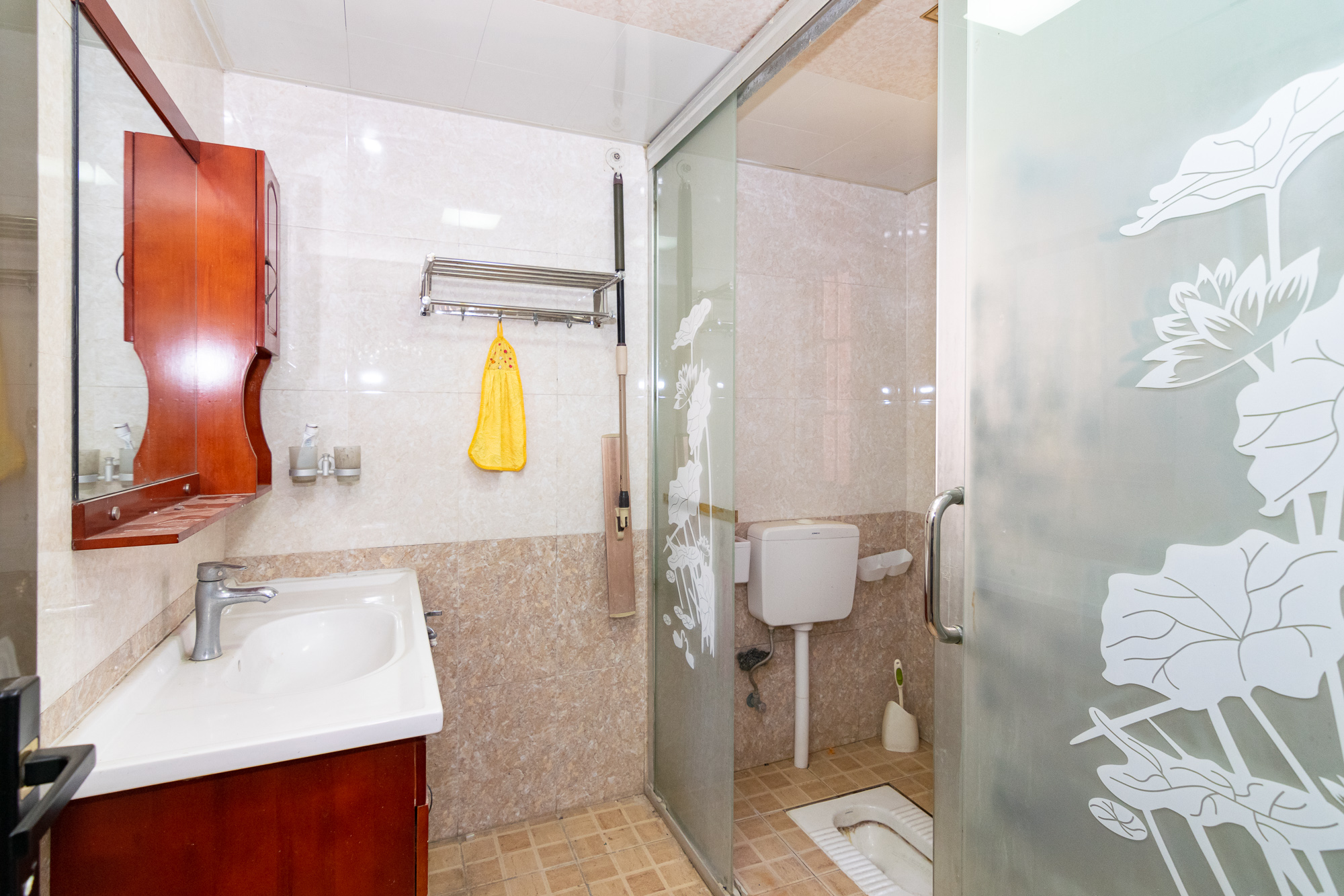 新城国际花都 3室2厅1卫 82.68万 新城国际花都 3室2厅1卫 82.68万卫生间