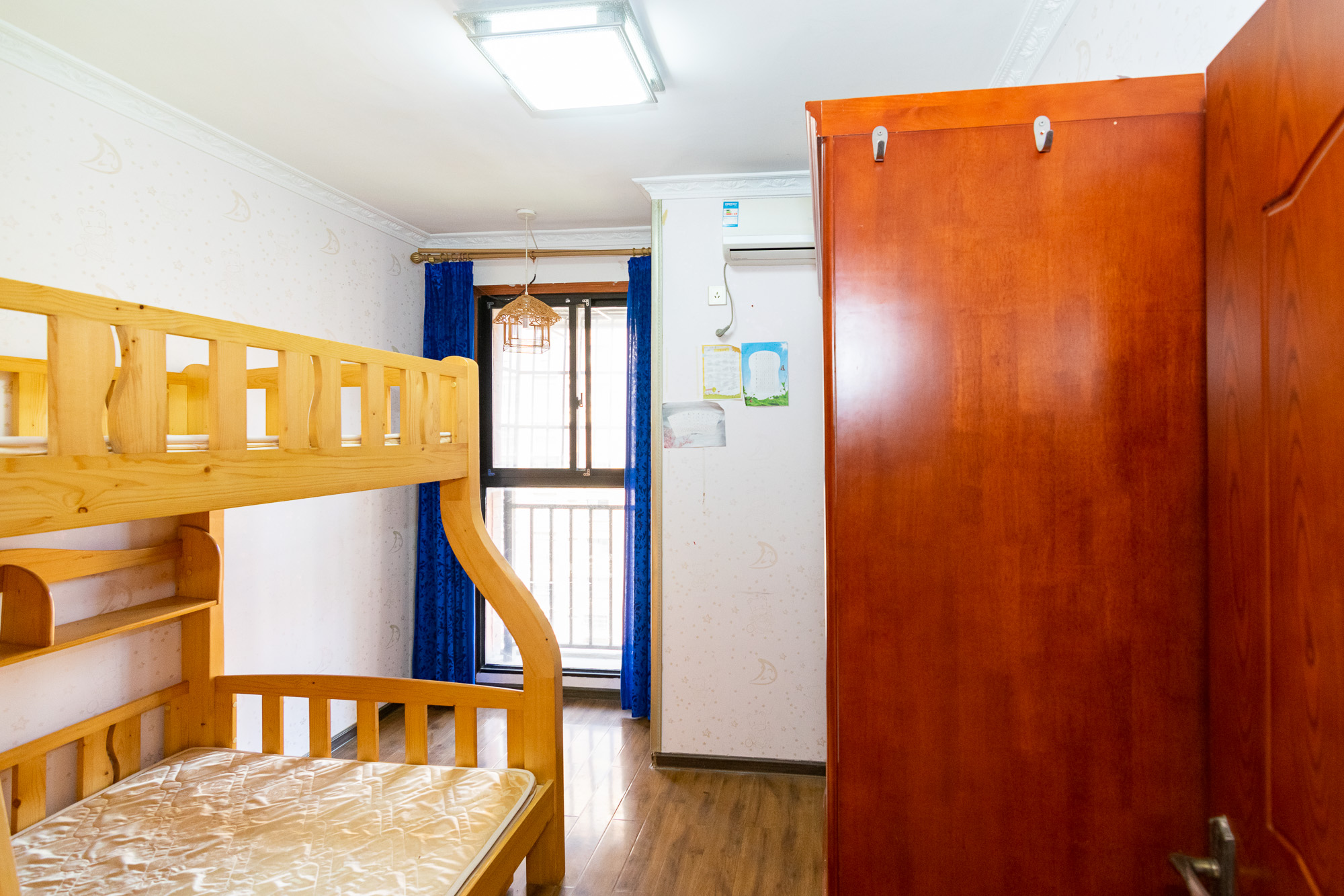 新城国际花都 3室2厅1卫 82.68万 新城国际花都 3室2厅1卫 82.68万卧室