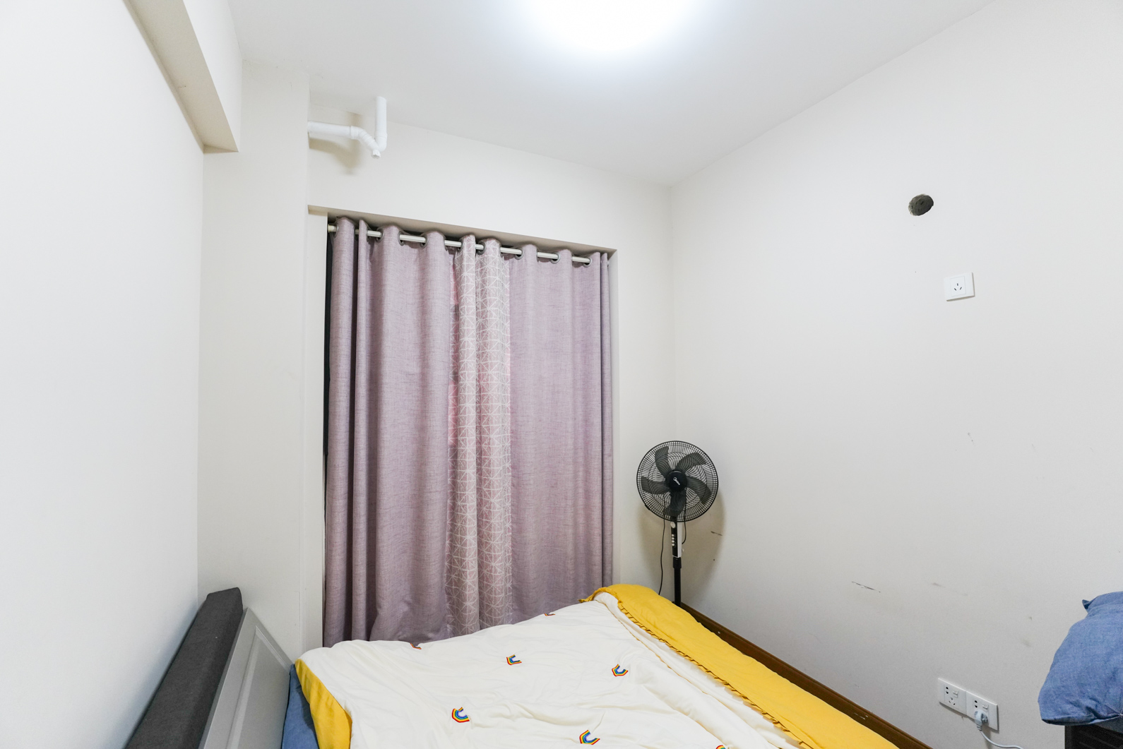 高升时代广场(冠铭商务中心)  3室2厅2卫   72.00万 高升时代广场(冠铭商务中心)  3室2厅2卫   72.00万卧室