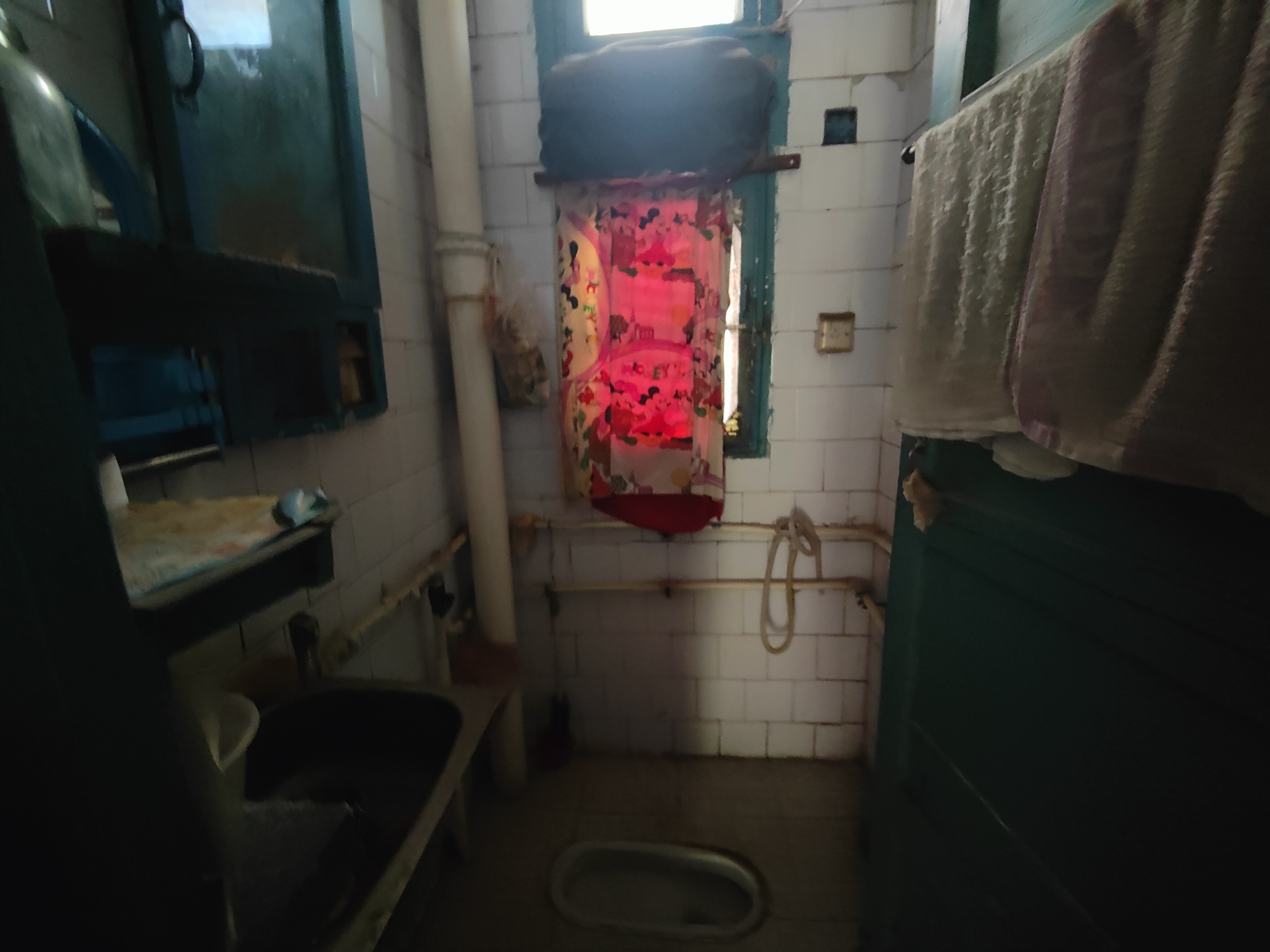 银馨家园(贺家土电厂生活区) 3室2厅1卫 26.00万 银馨家园(贺家土电厂生活区) 3室2厅1卫 26.00万室内图