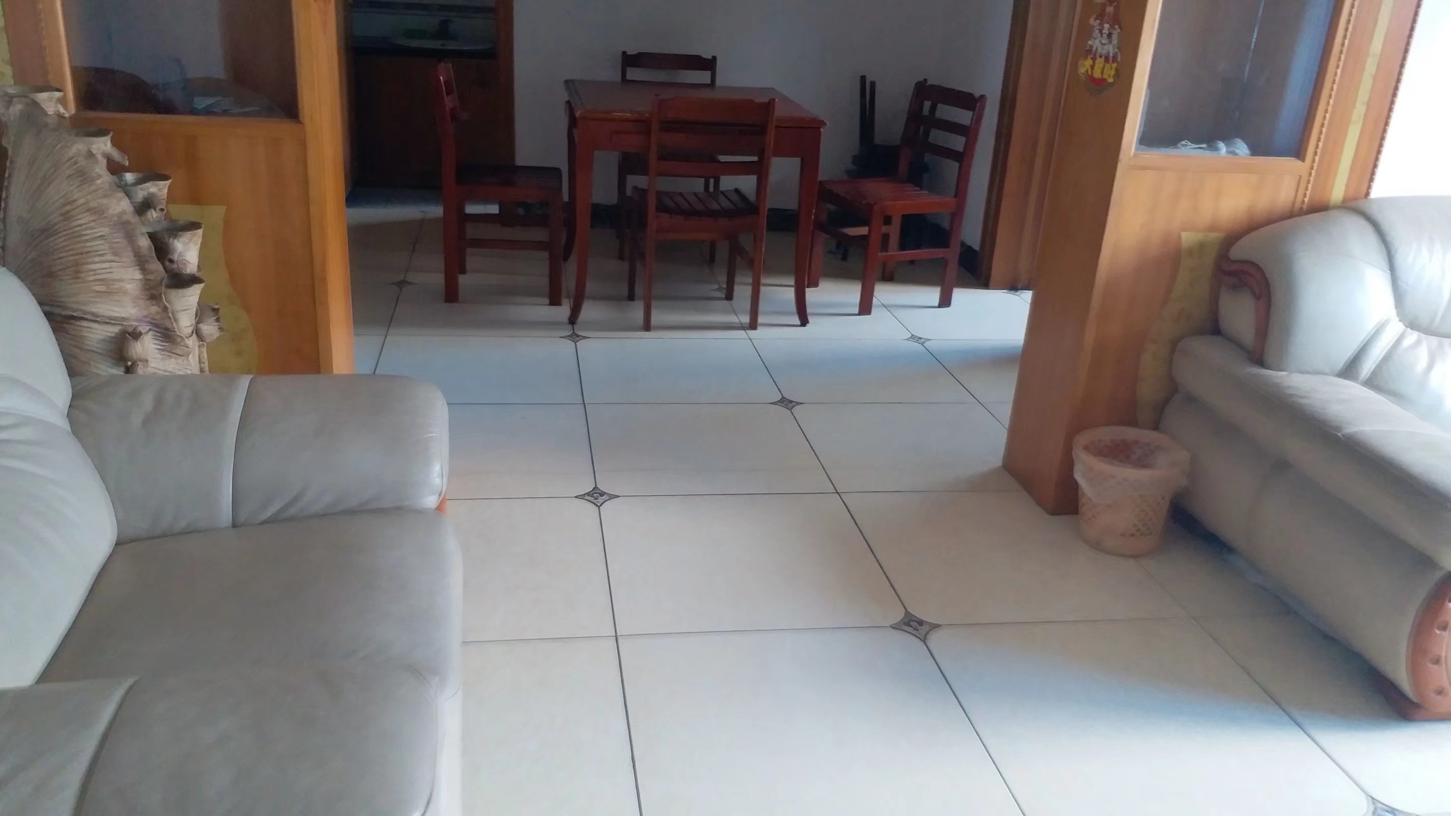 花园一村  3室2厅1卫    50.8万 花园一村  3室2厅1卫    50.8万室内图