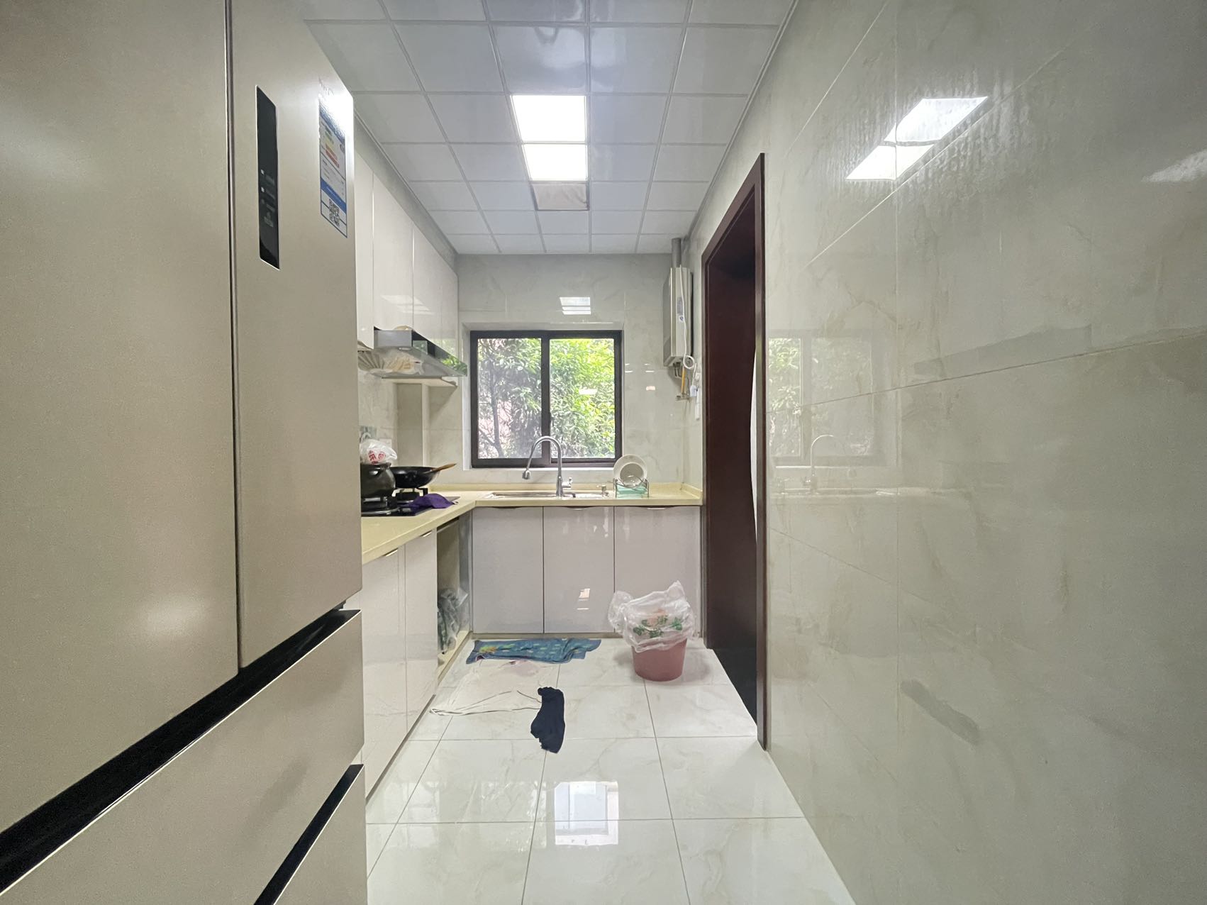 香山美境  4室2厅2卫   90.00万 香山美境  4室2厅2卫   90.00万室内图